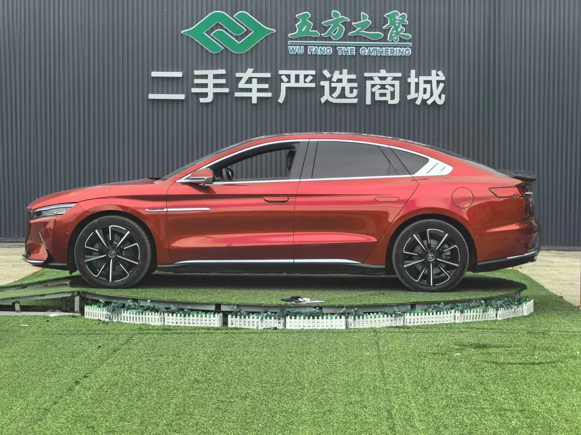 BYD Han EV