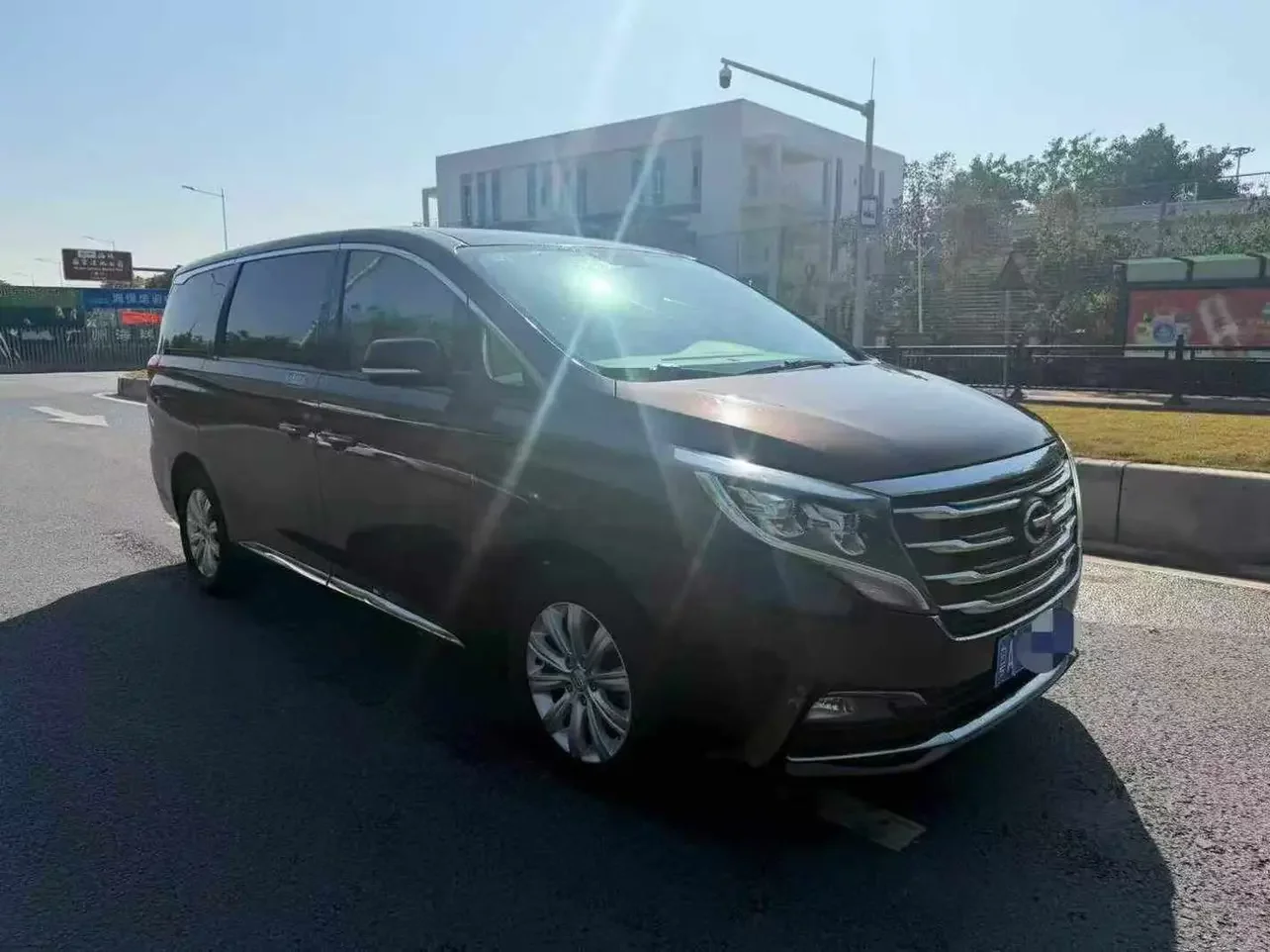 GAC Trumpchi M8