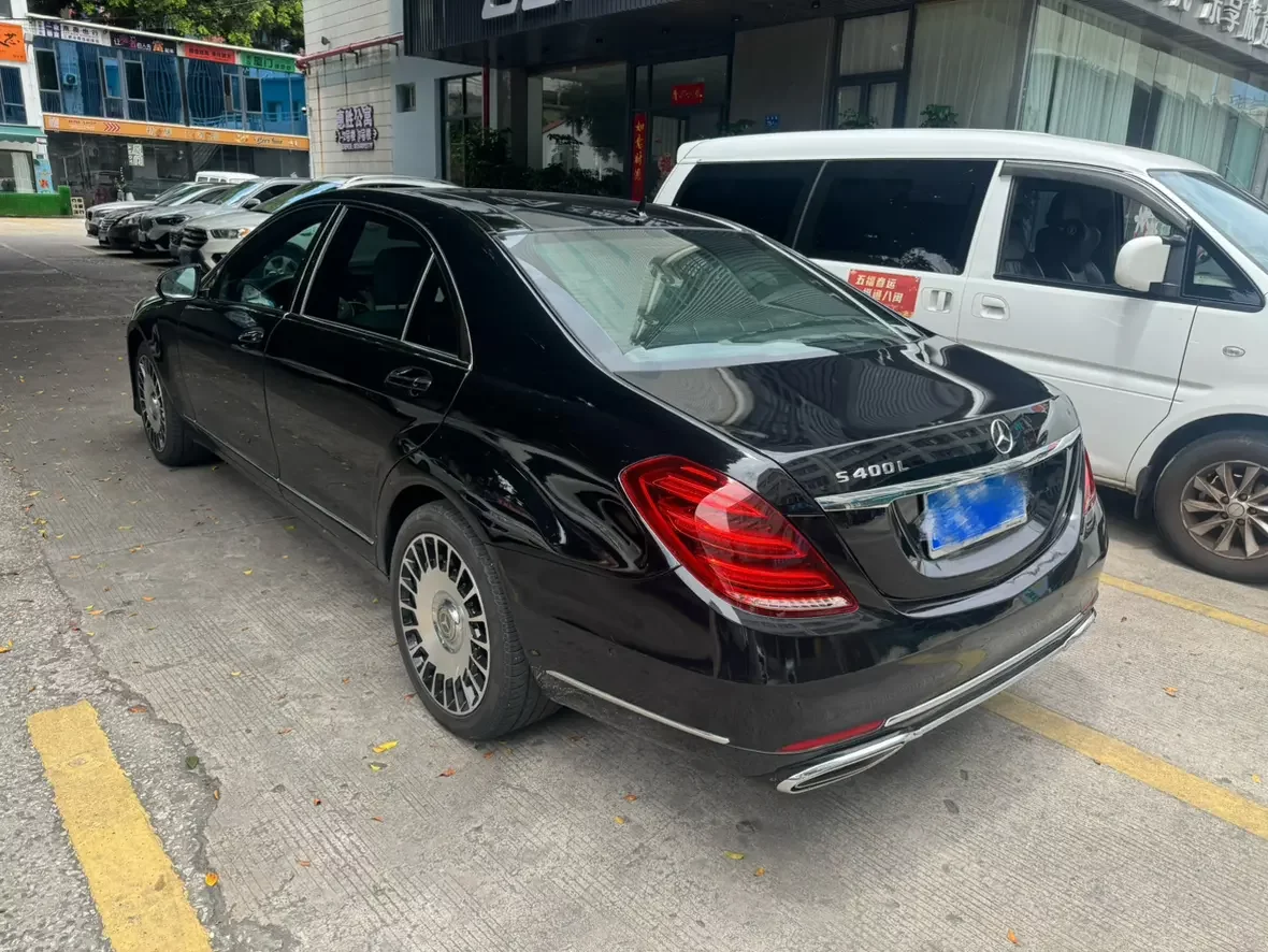Mercedes-Benz S Class