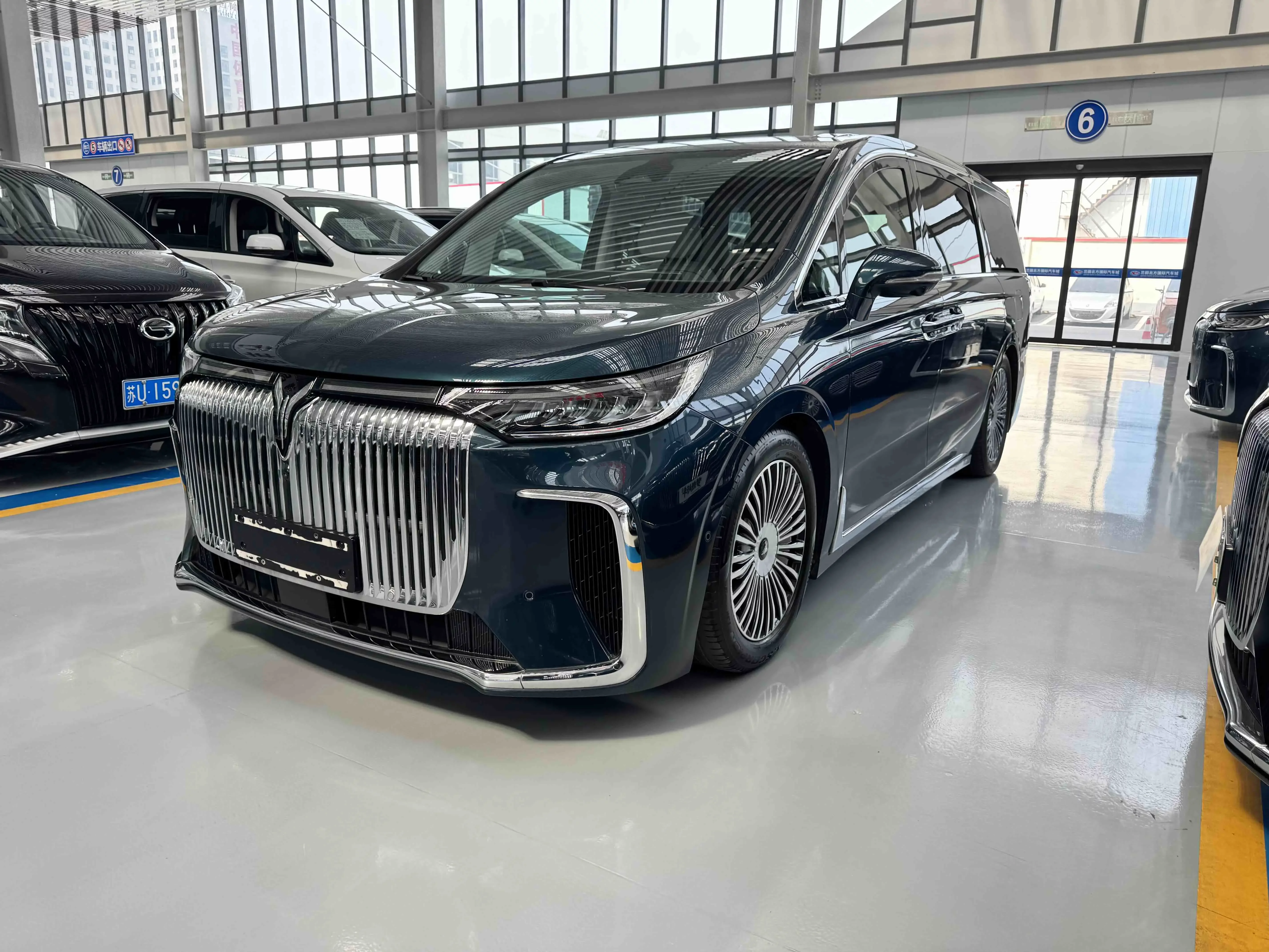 Voyah Lantu Dreamer PHEV