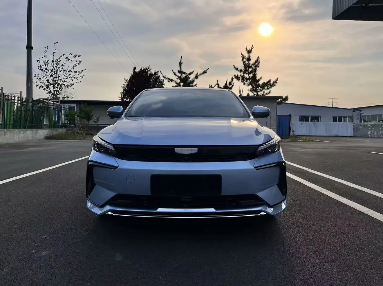 Geely Emgrand L HiP