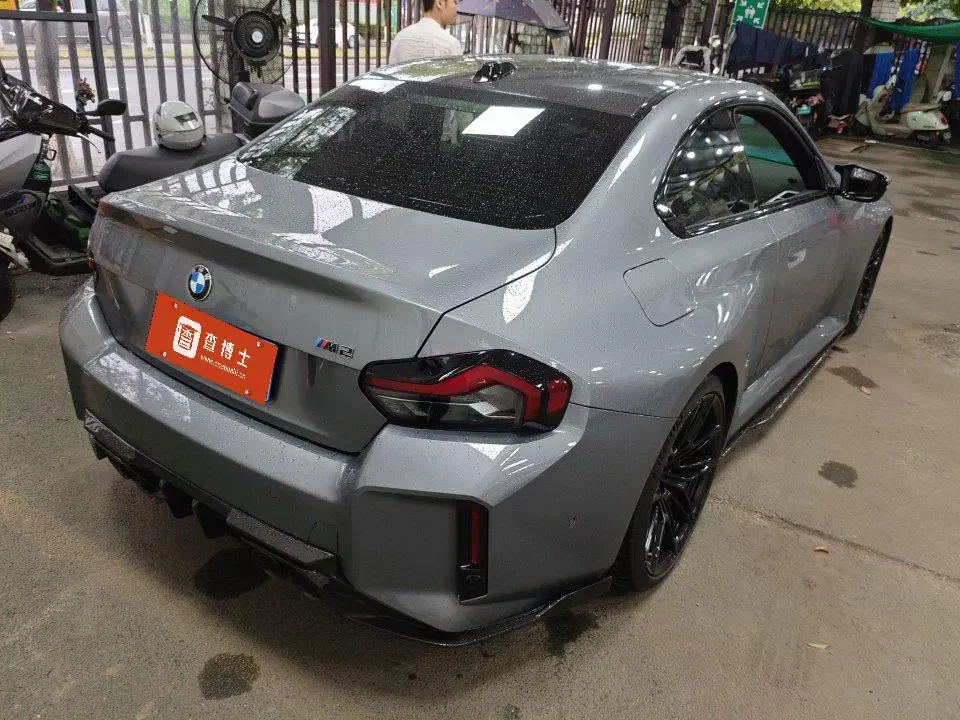 BMW M2