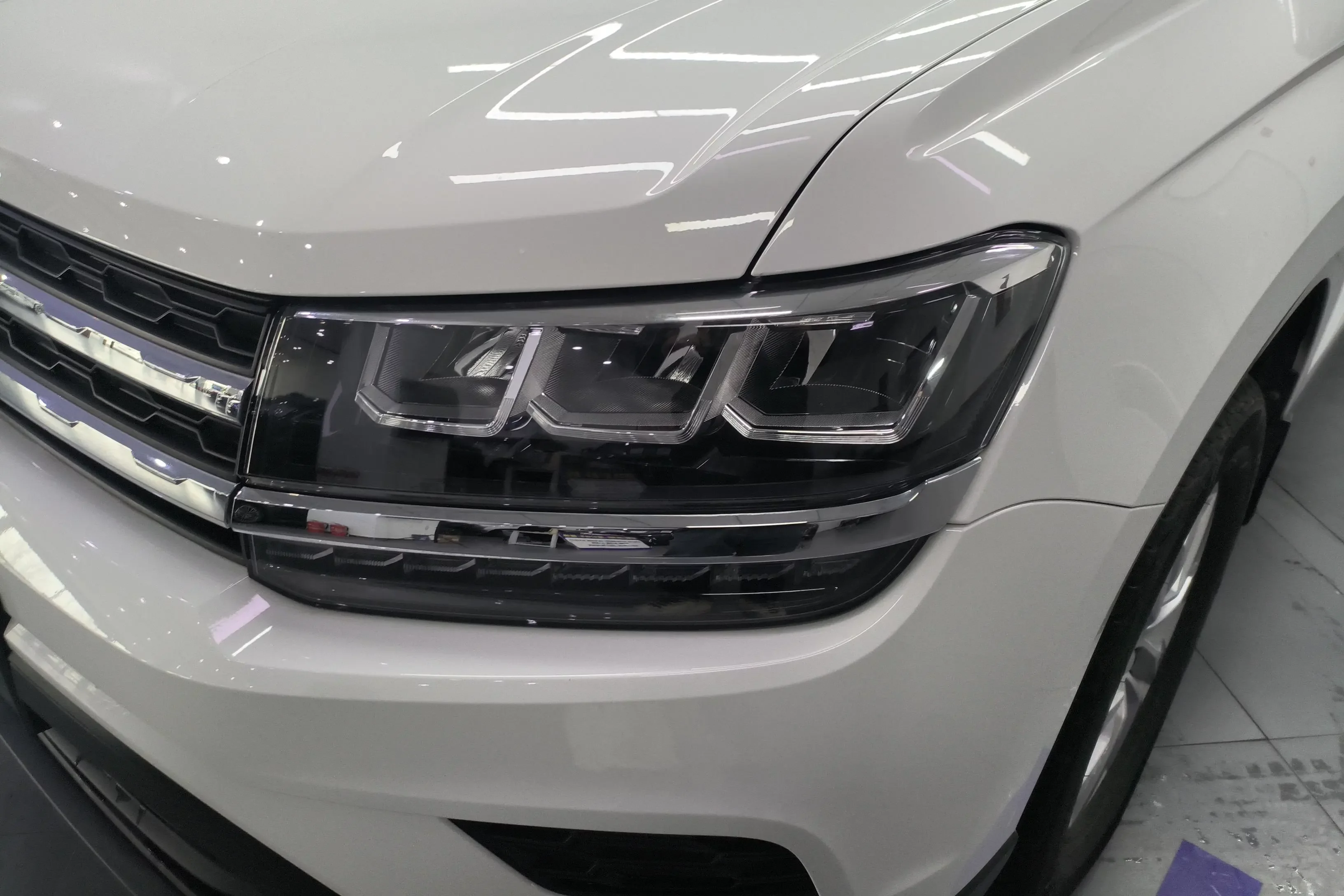 Volkswagen Tharu