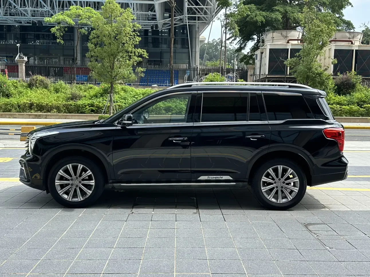 GAC Trumpchi GS8