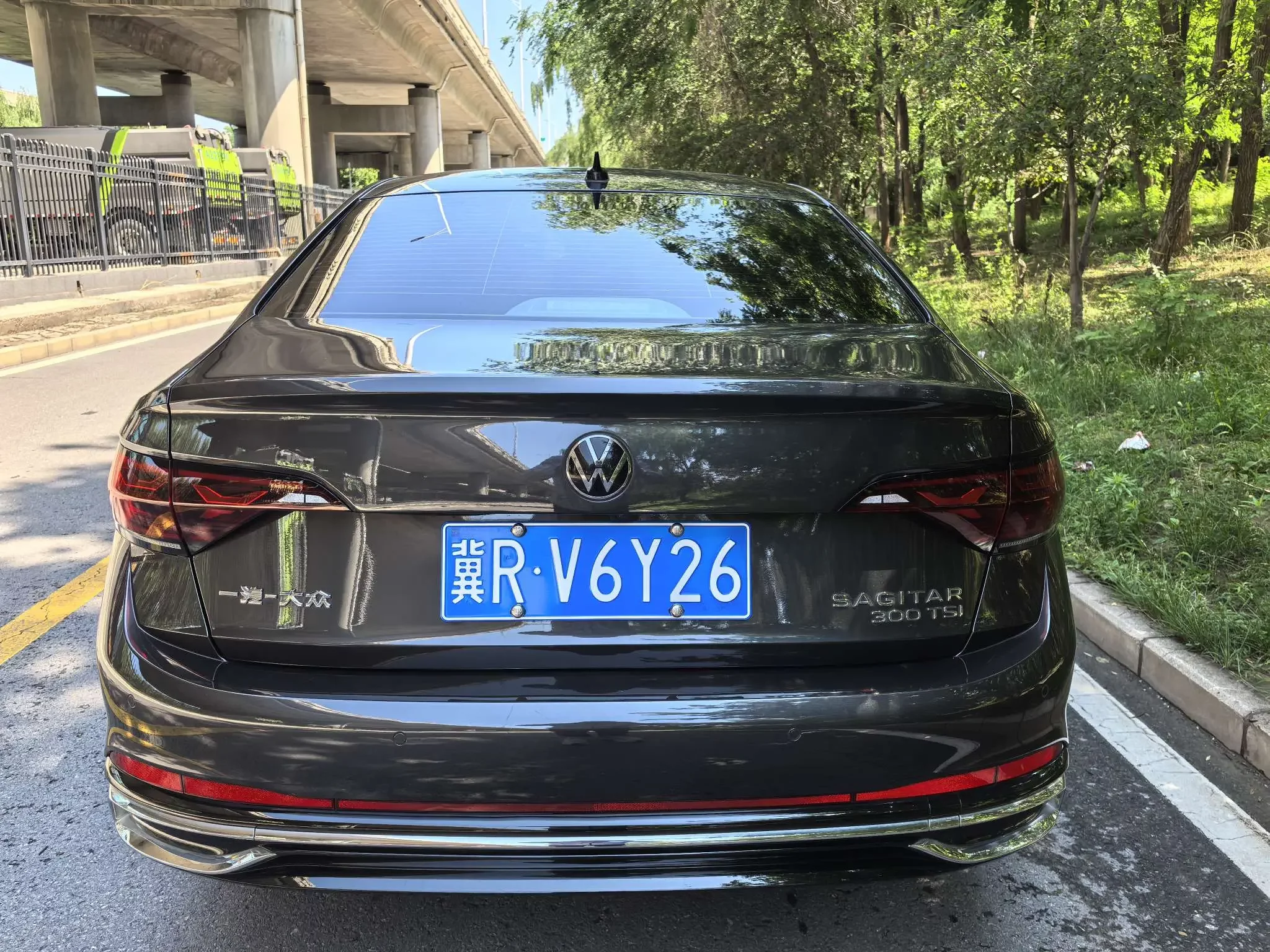 Volkswagen Sagitar