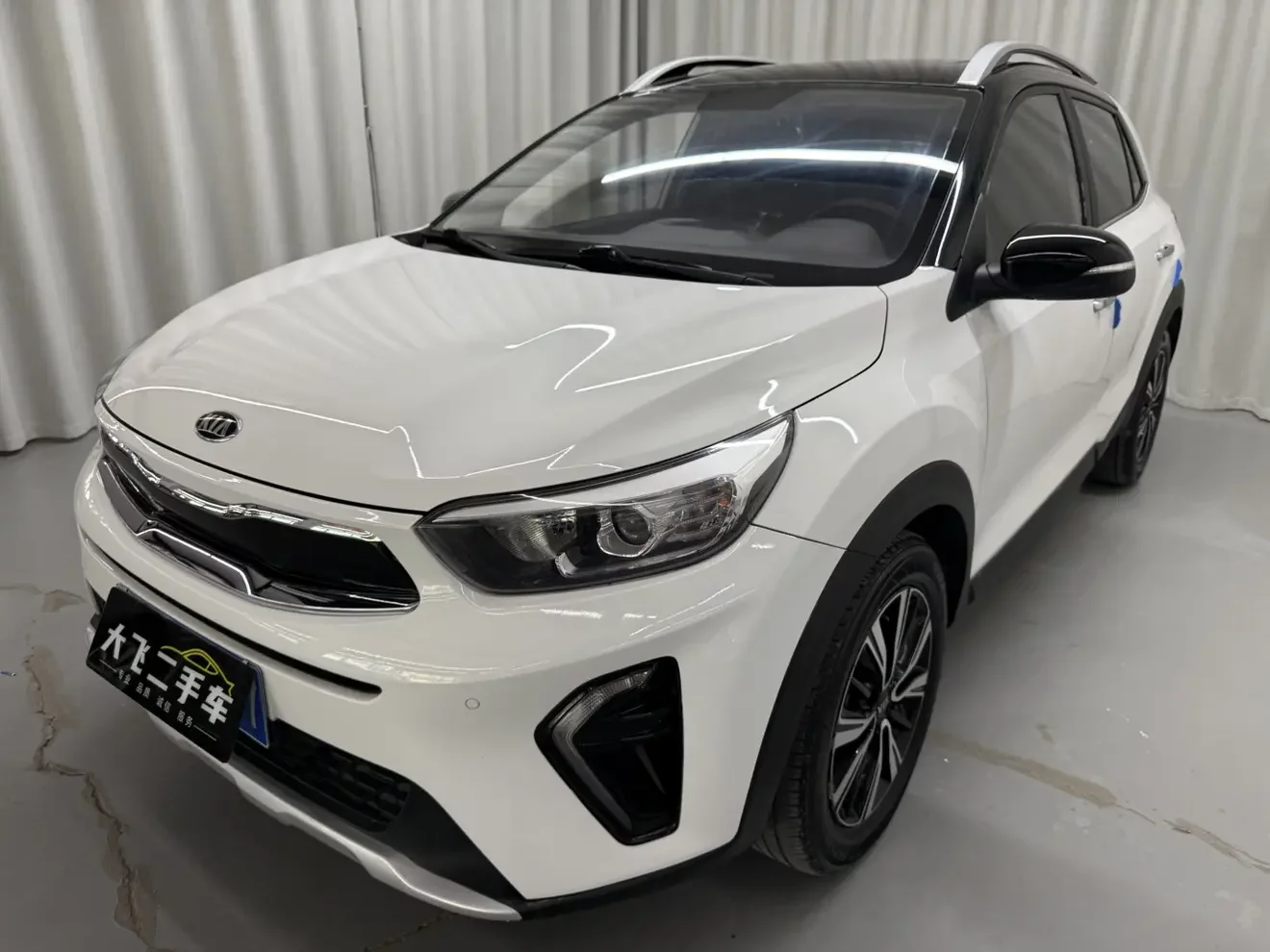 Kia KX1