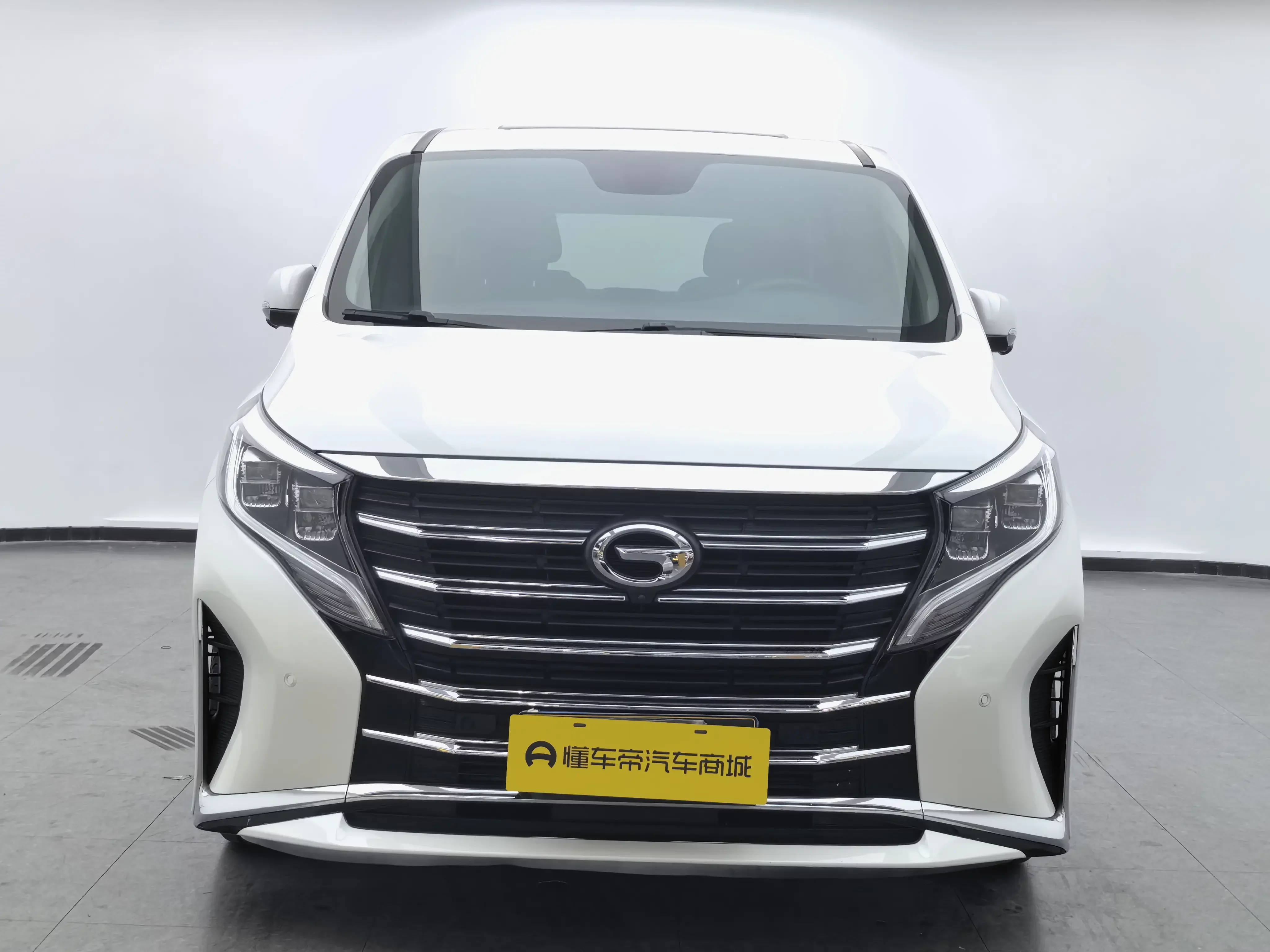 GAC Trumpchi M8