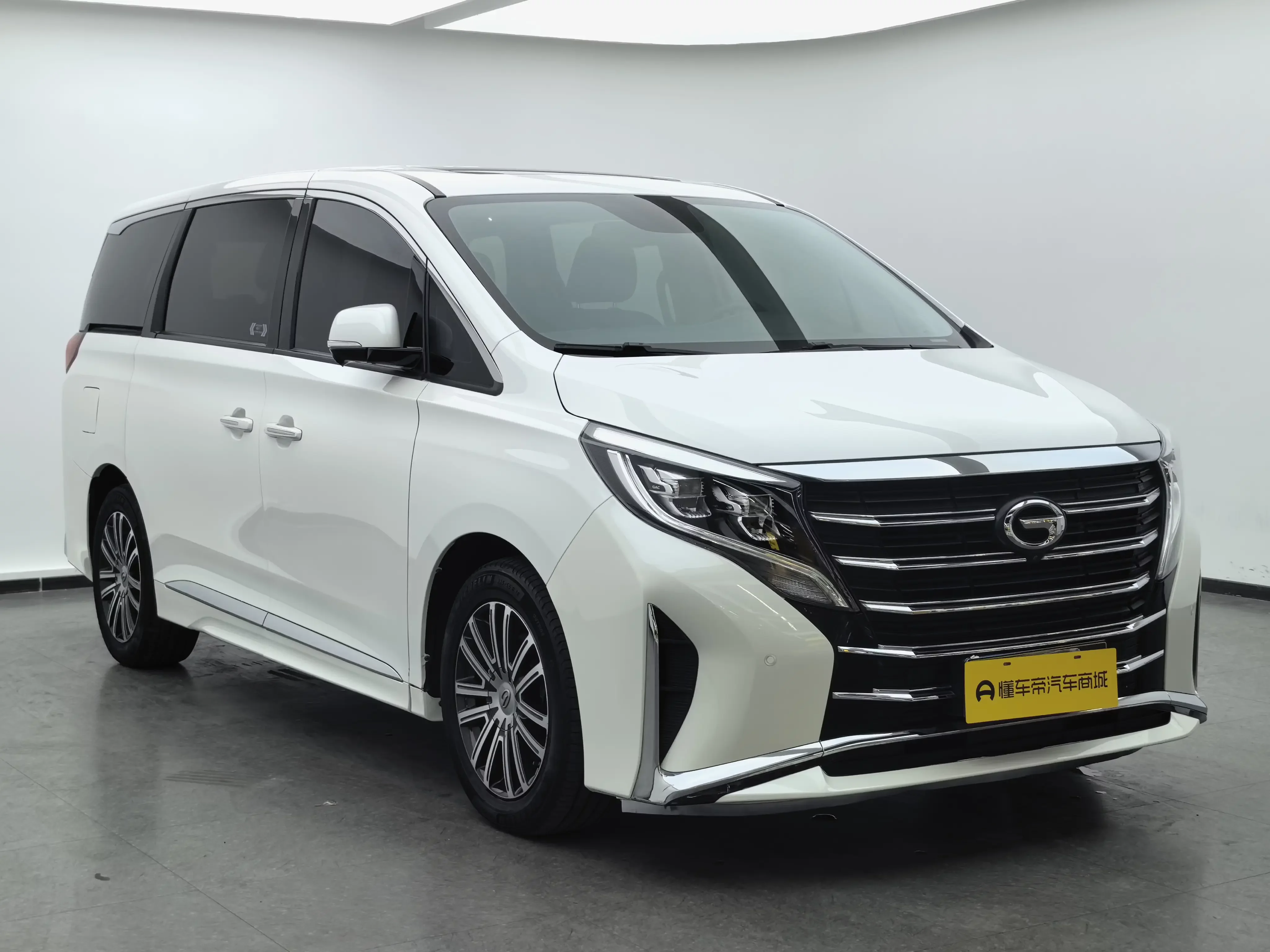 GAC Trumpchi M8