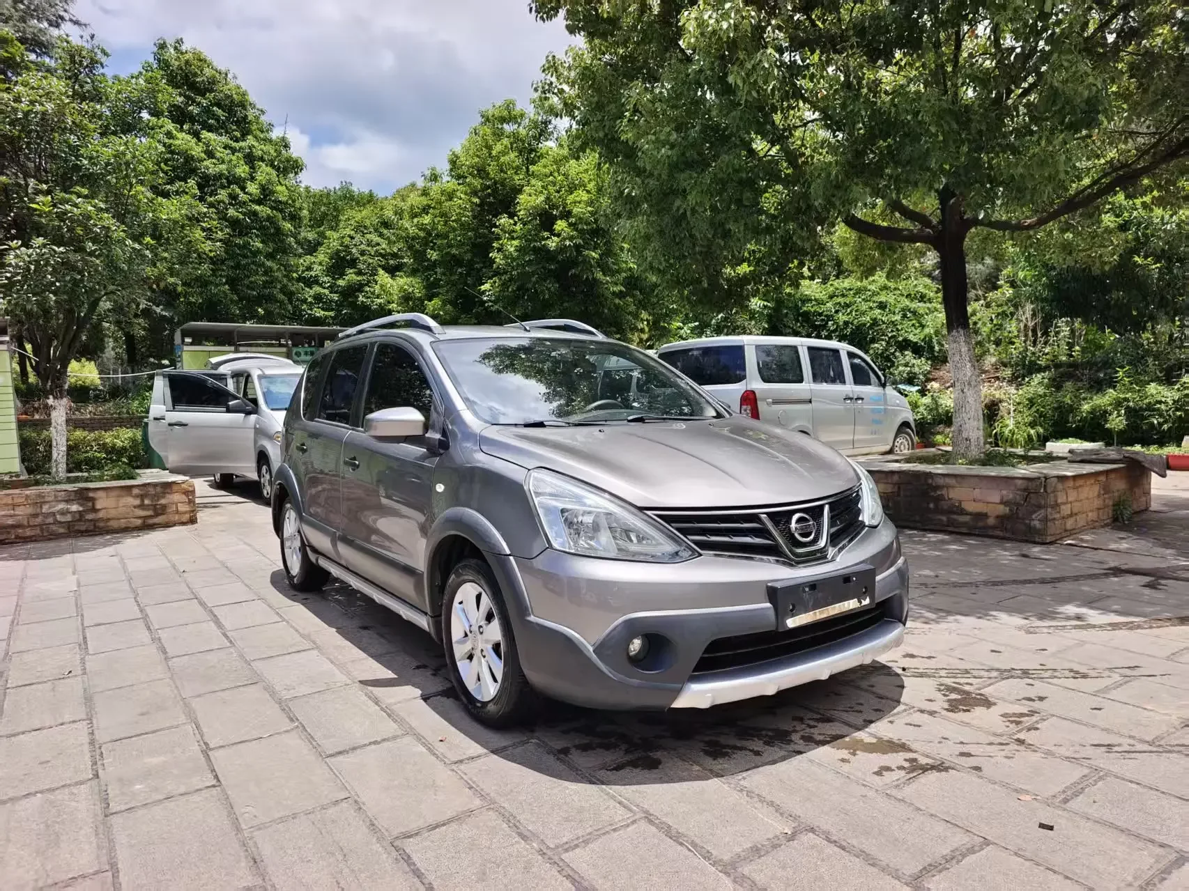 Nissan Li Wei