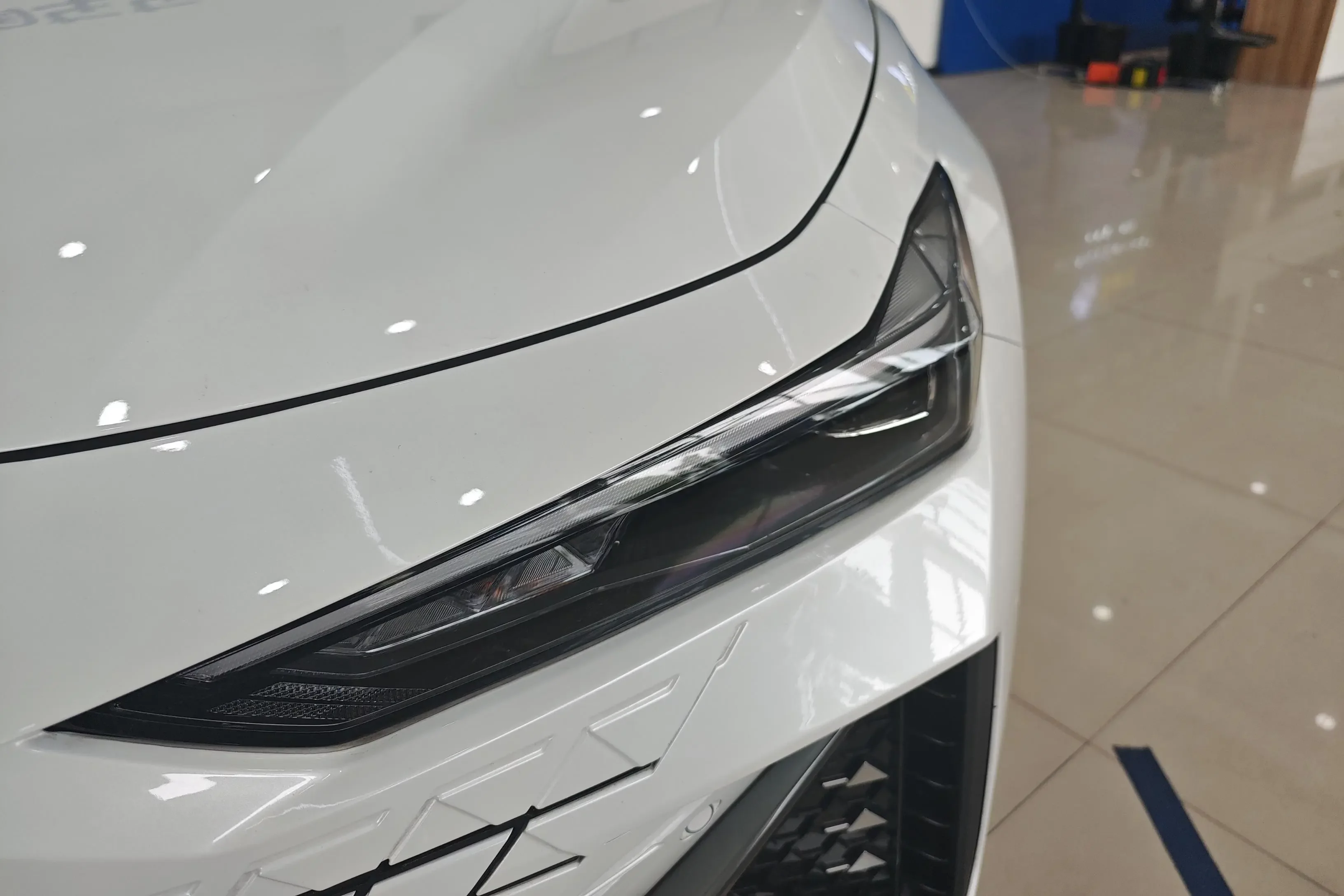 Changan UNI-V