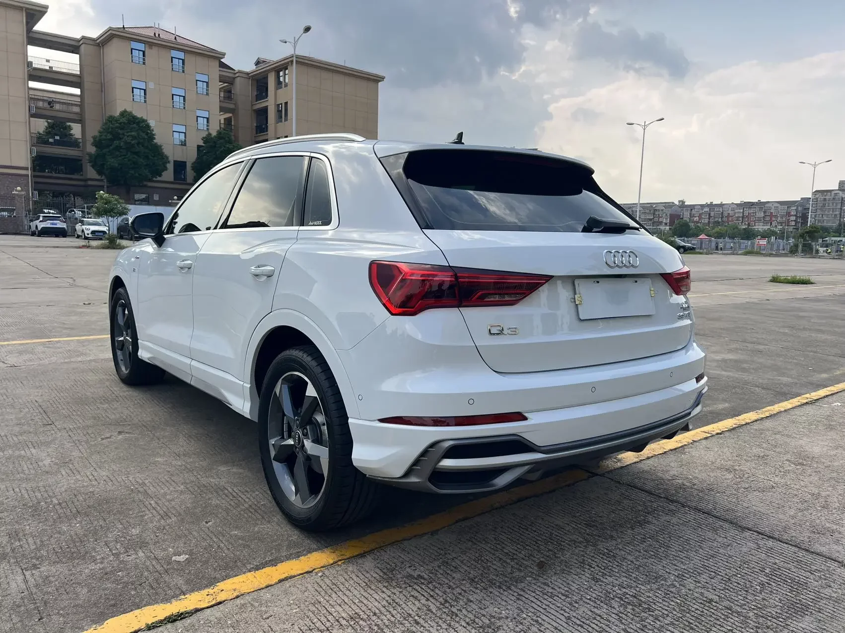 Audi Q3