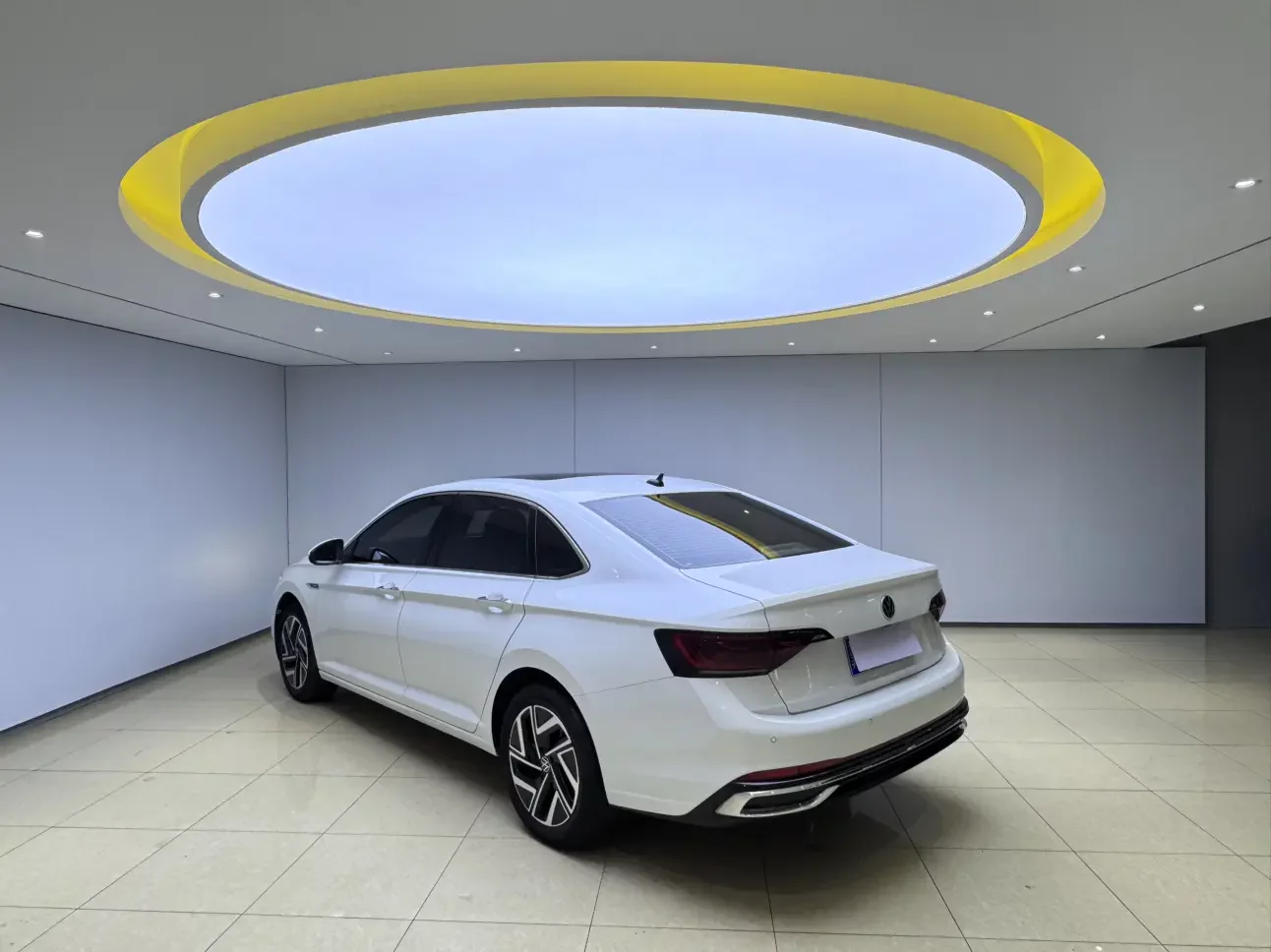 Volkswagen Sagitar