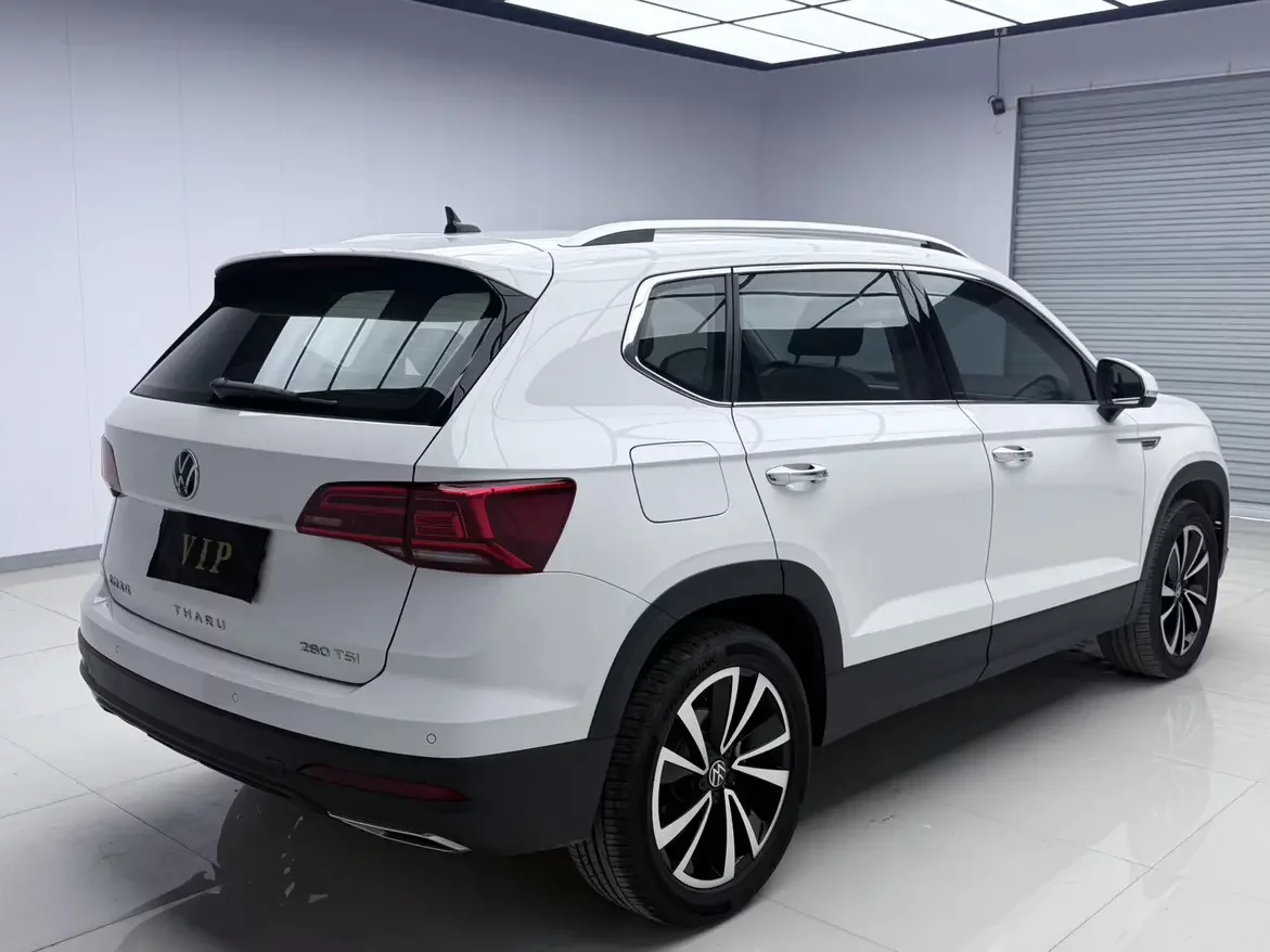 Volkswagen Tharu