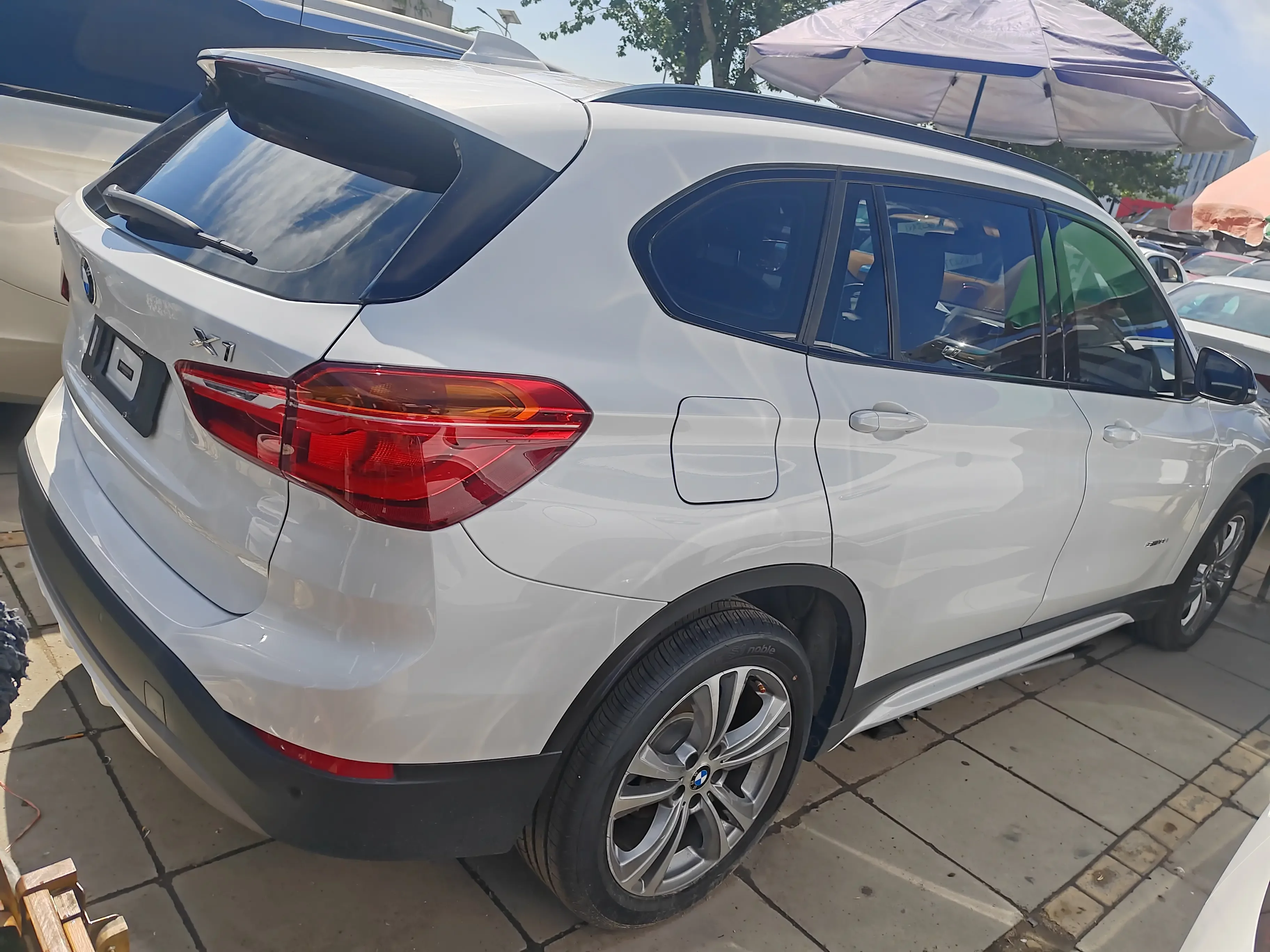BMW X1