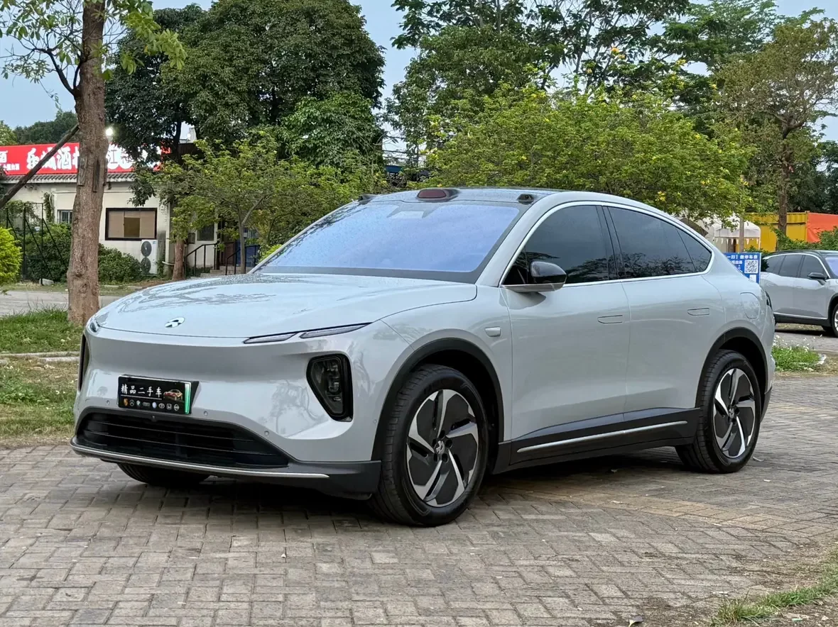 NIO EC6