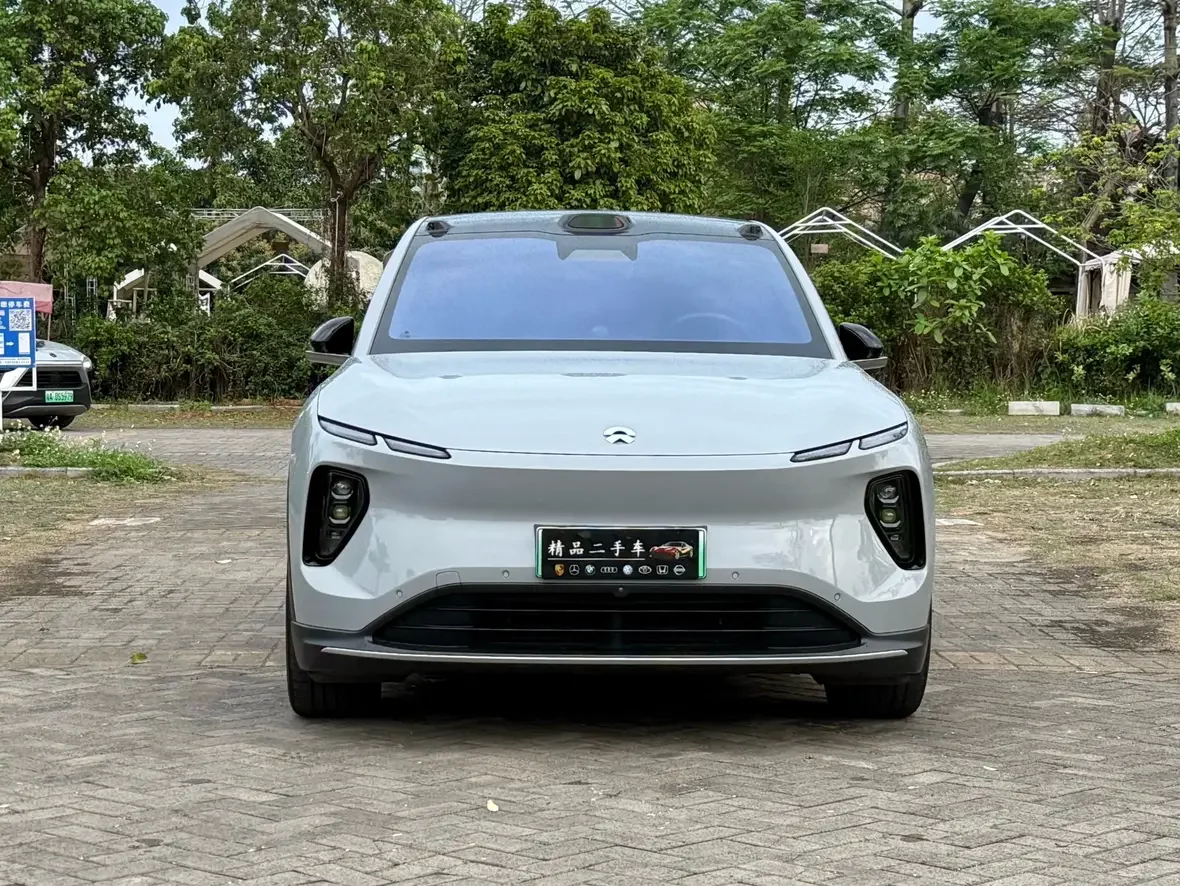 NIO EC6