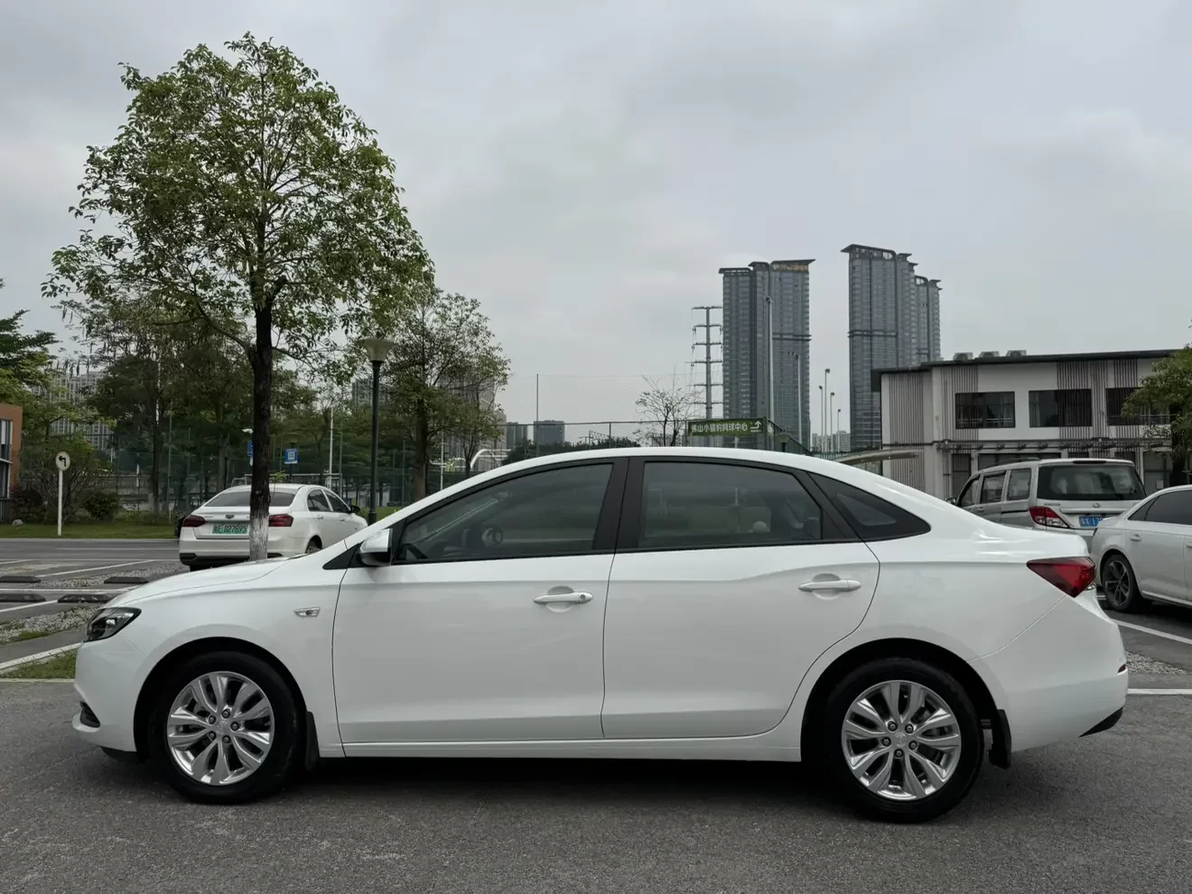Buick Yinglang