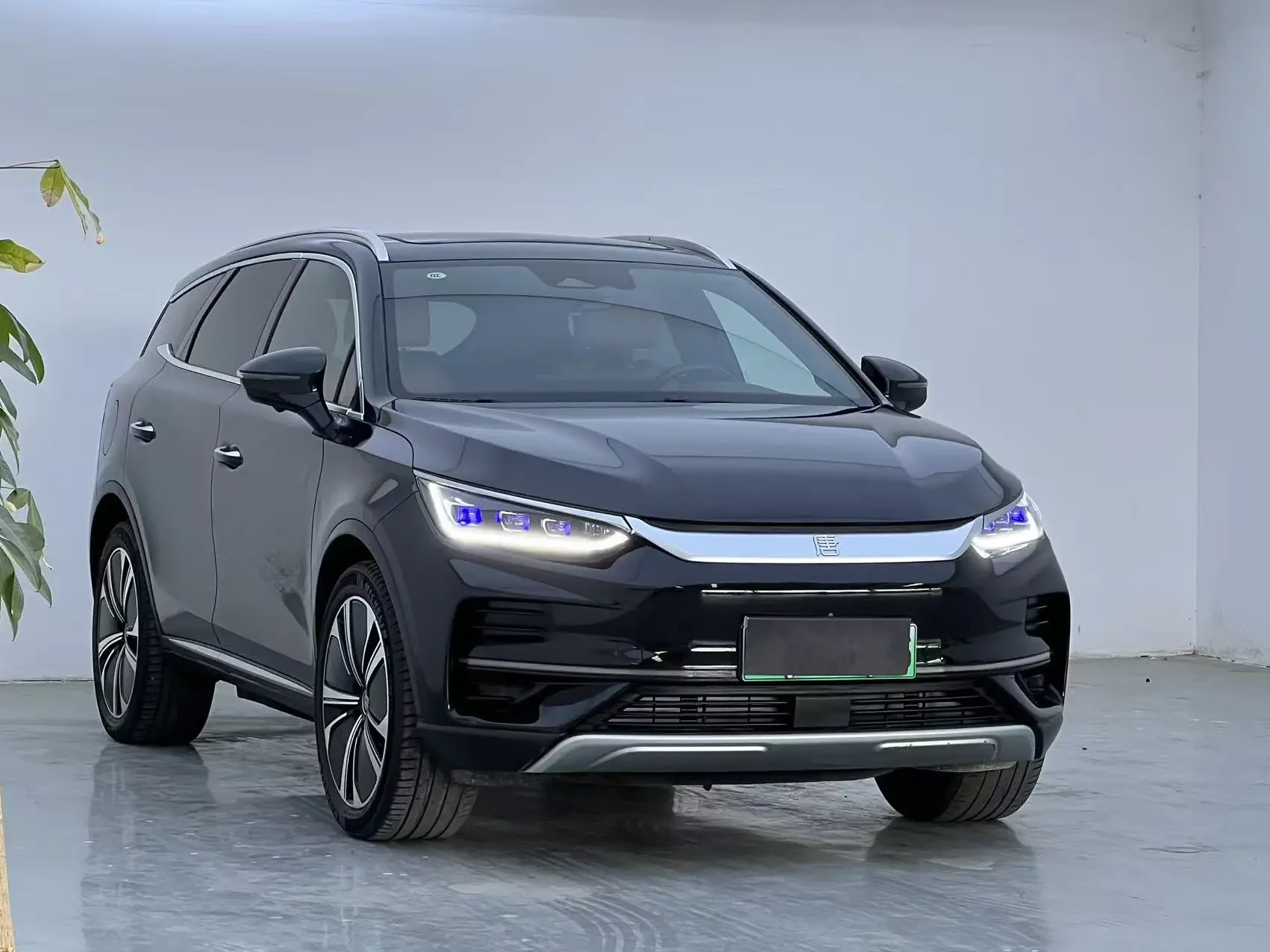 BYD Tang EV