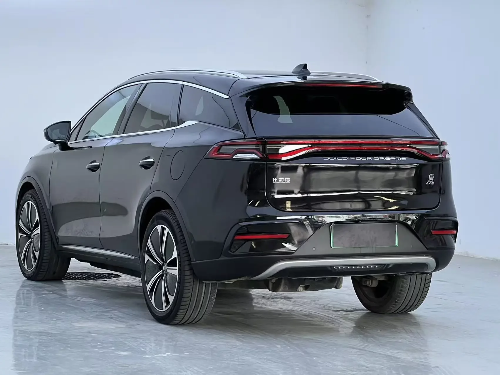BYD Tang EV