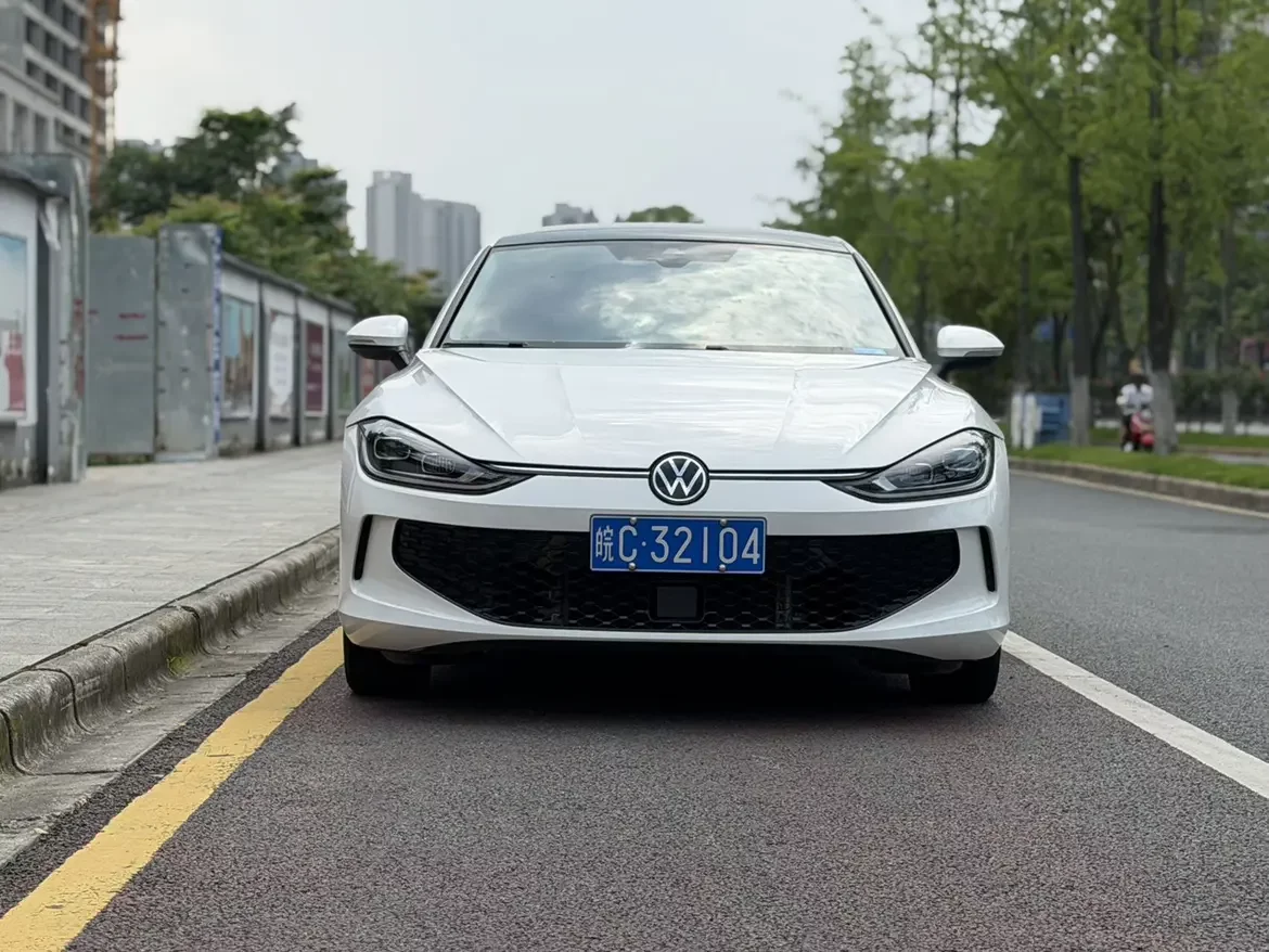 Volkswagen Lamando