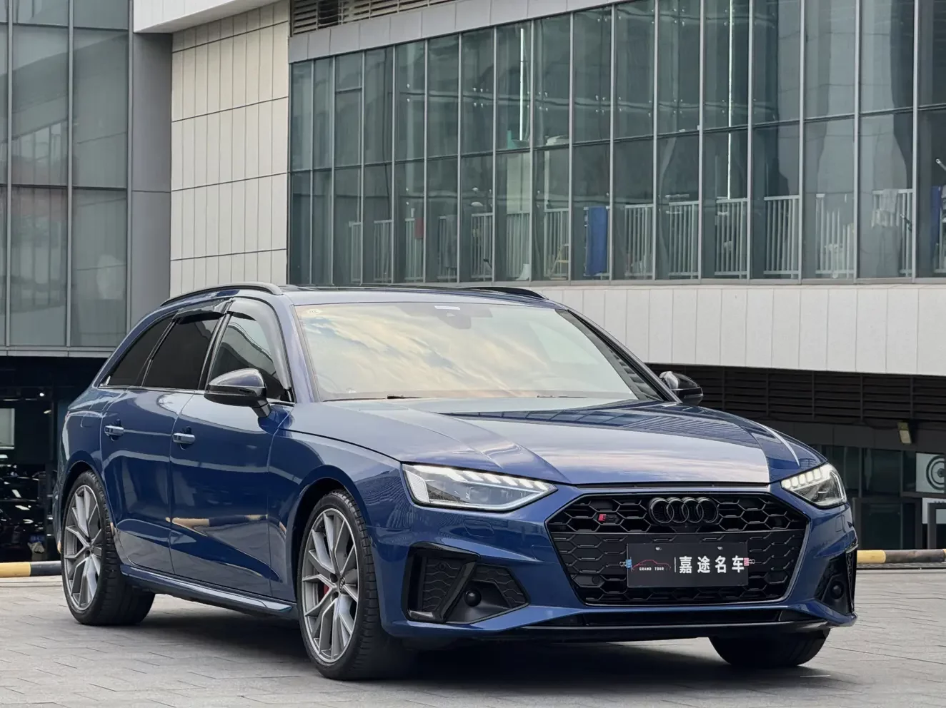 Audi S4