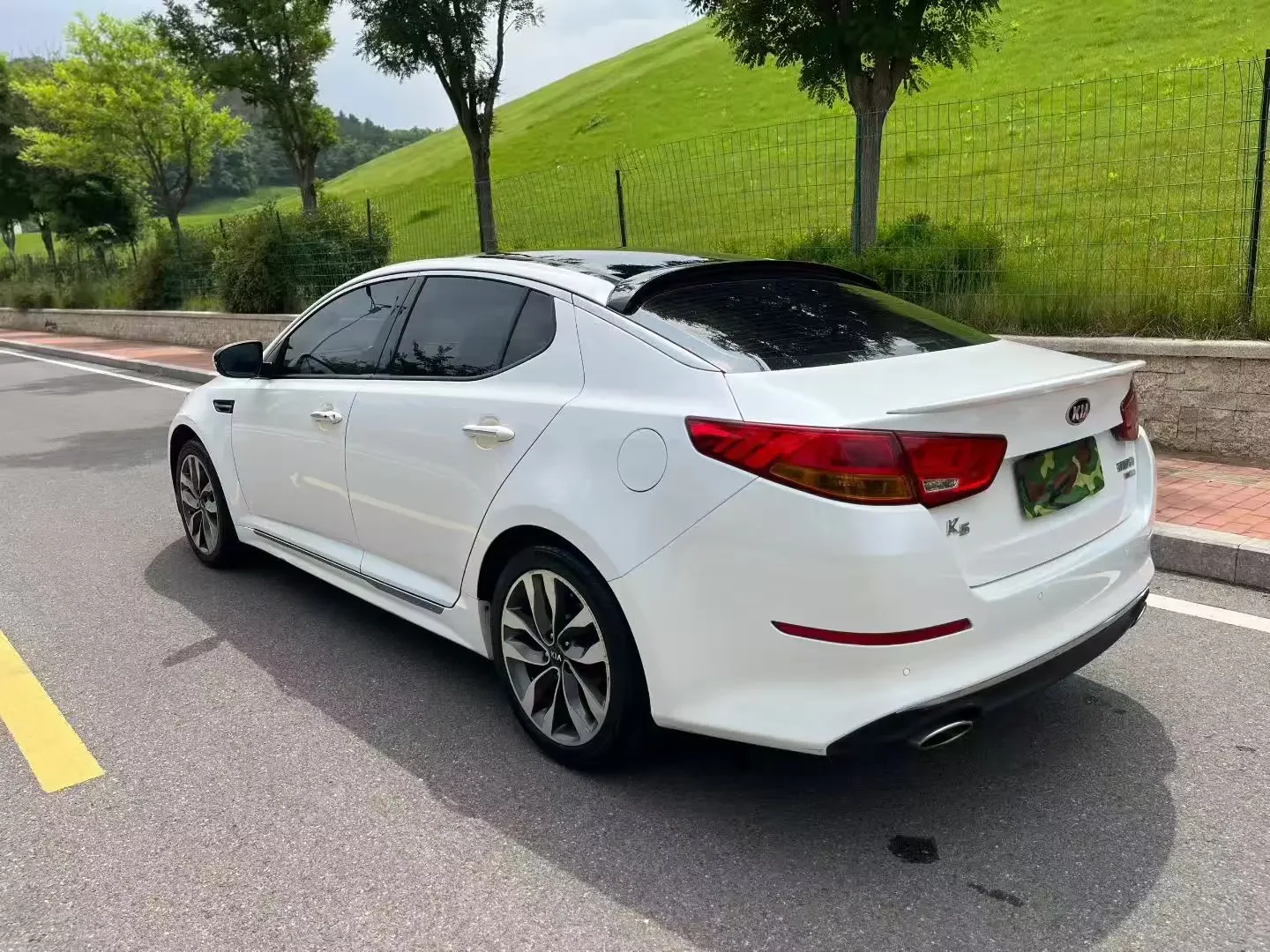 Kia K5