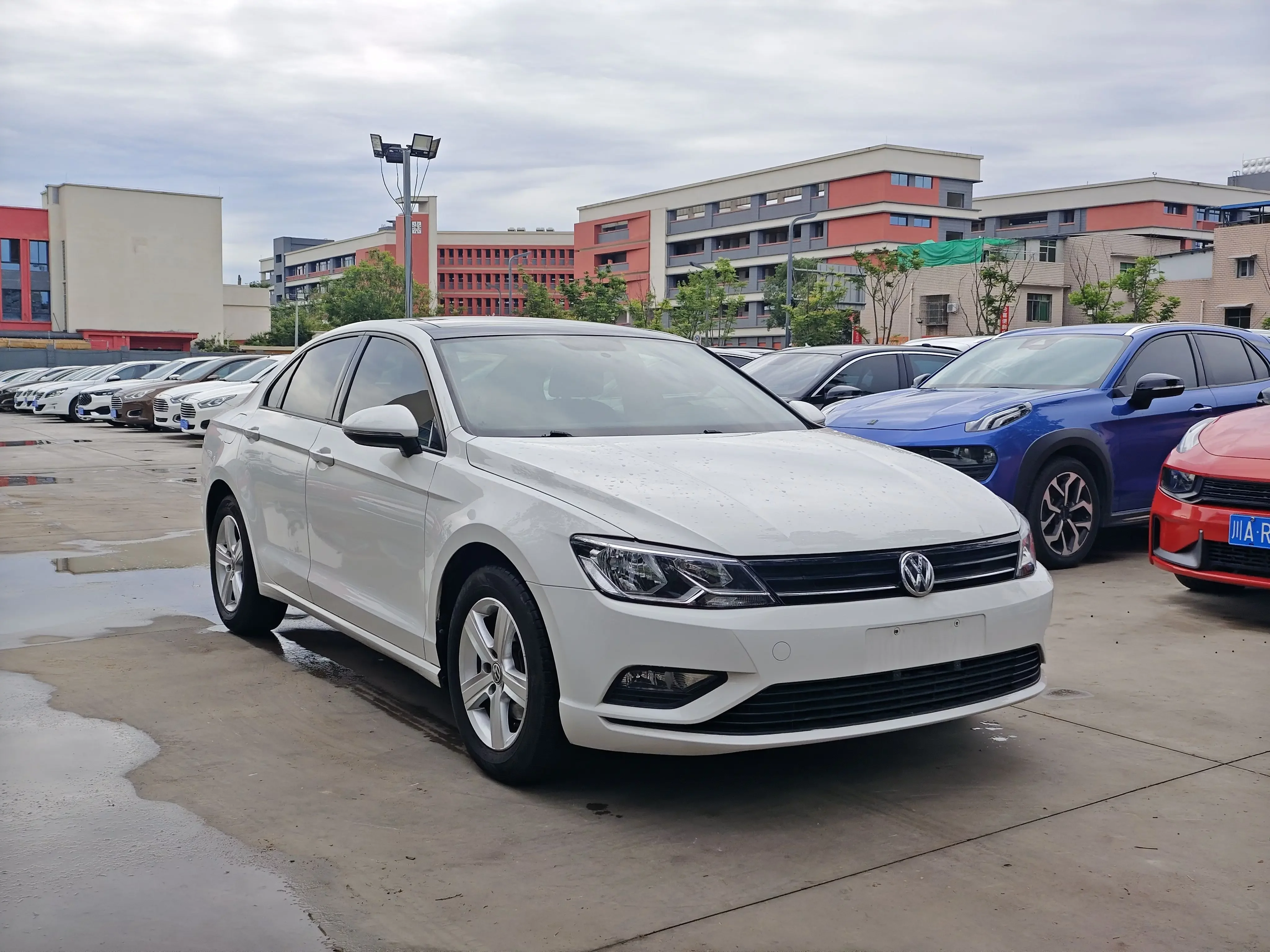 Volkswagen Lamando