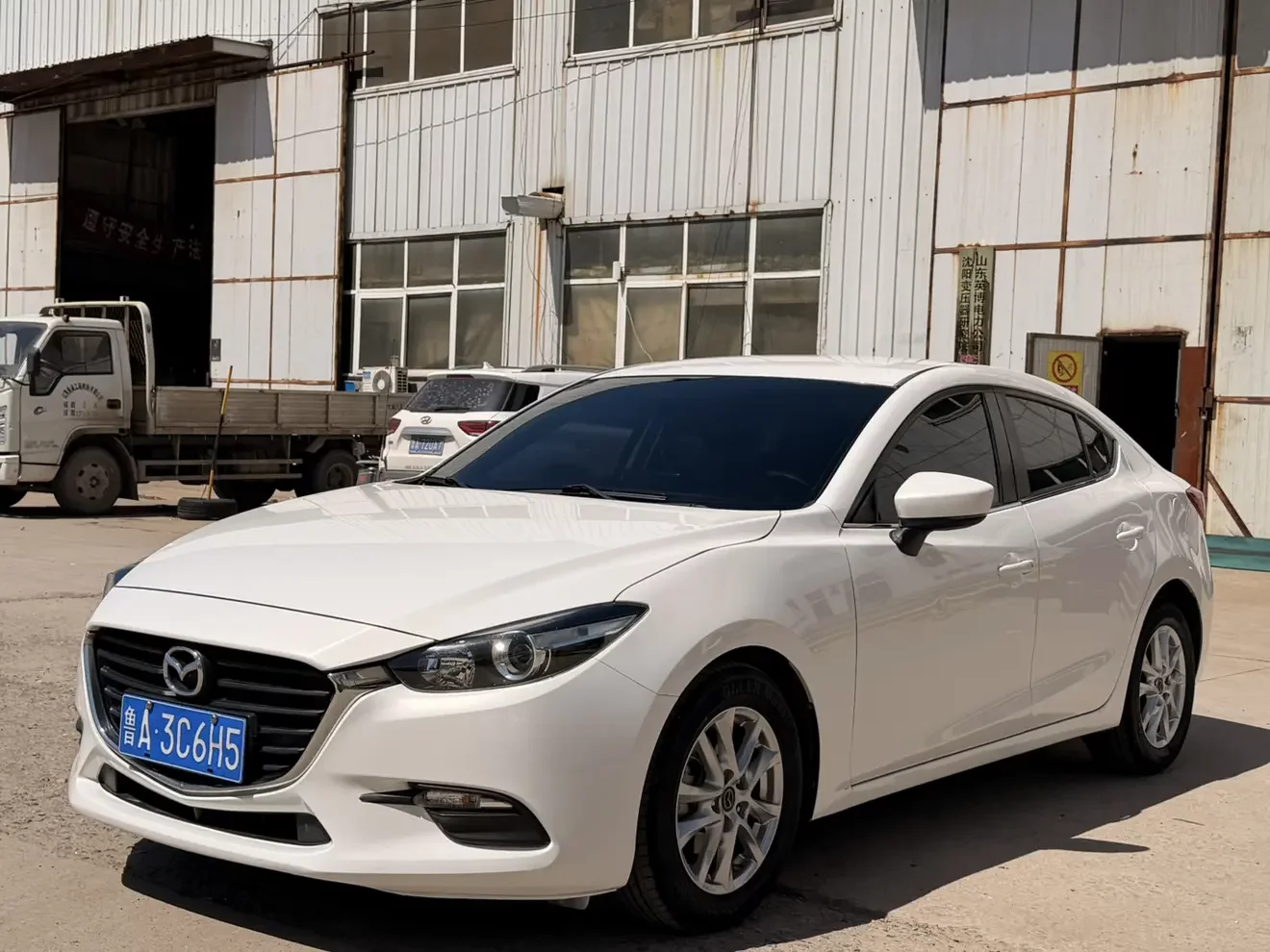 Mazda Axela