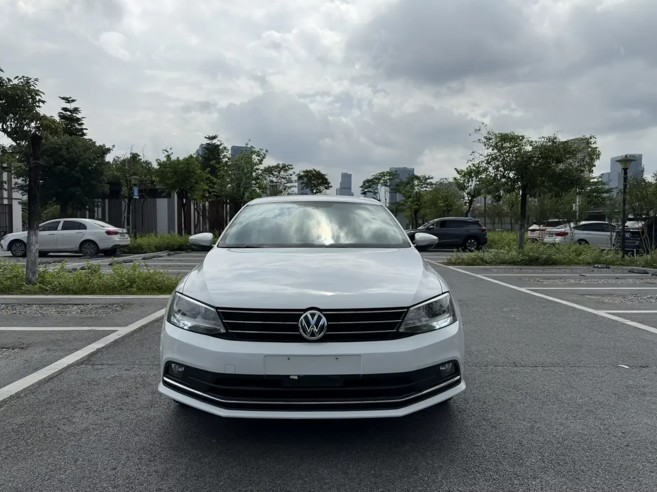 Volkswagen Sagitar