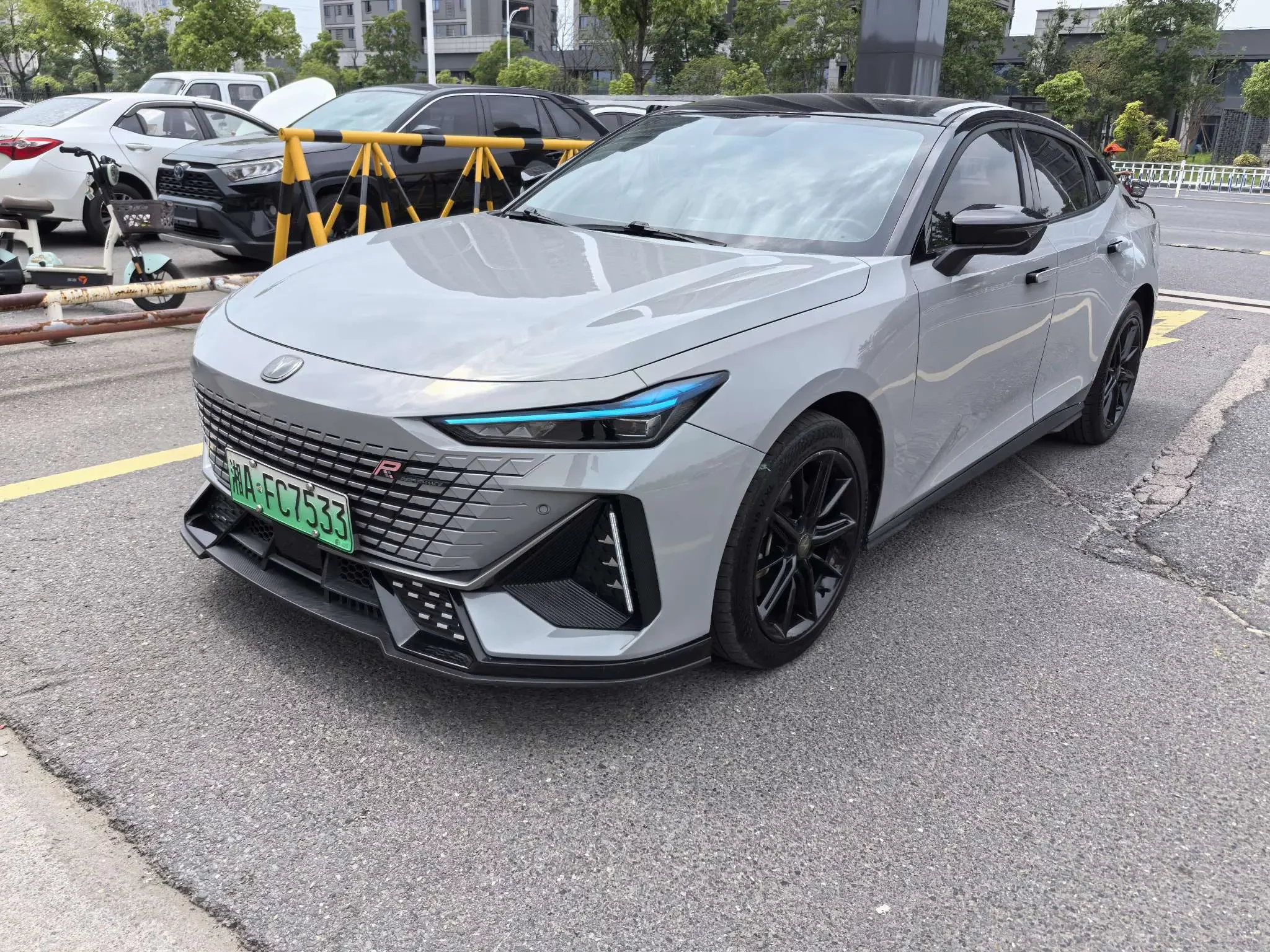 Changan UNI-V Smart Electric iDD
