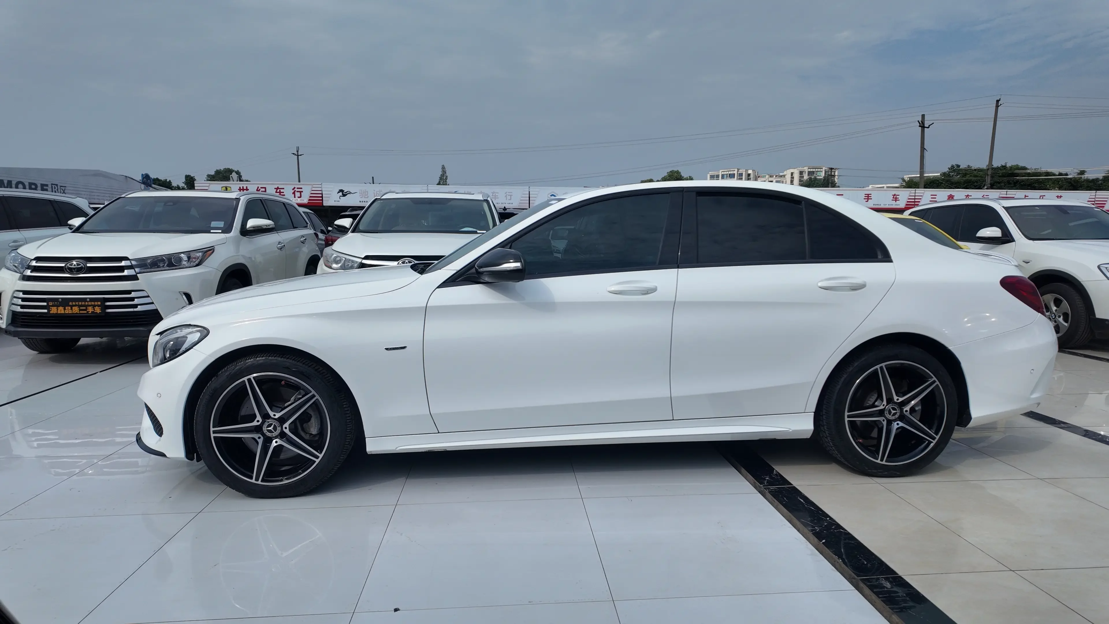 Mercedes-Benz C Class