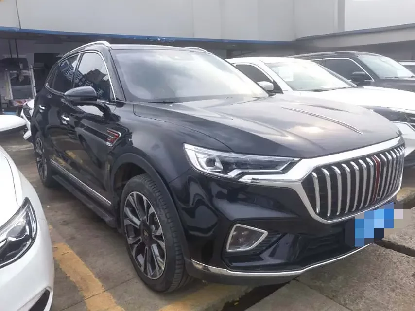 Hongqi HS5