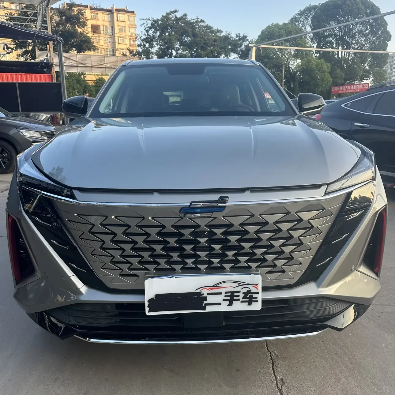 Oshan Changan Auchan Z6