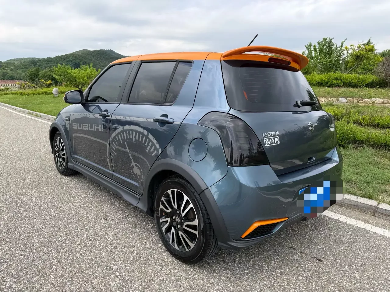 Suzuki Swift