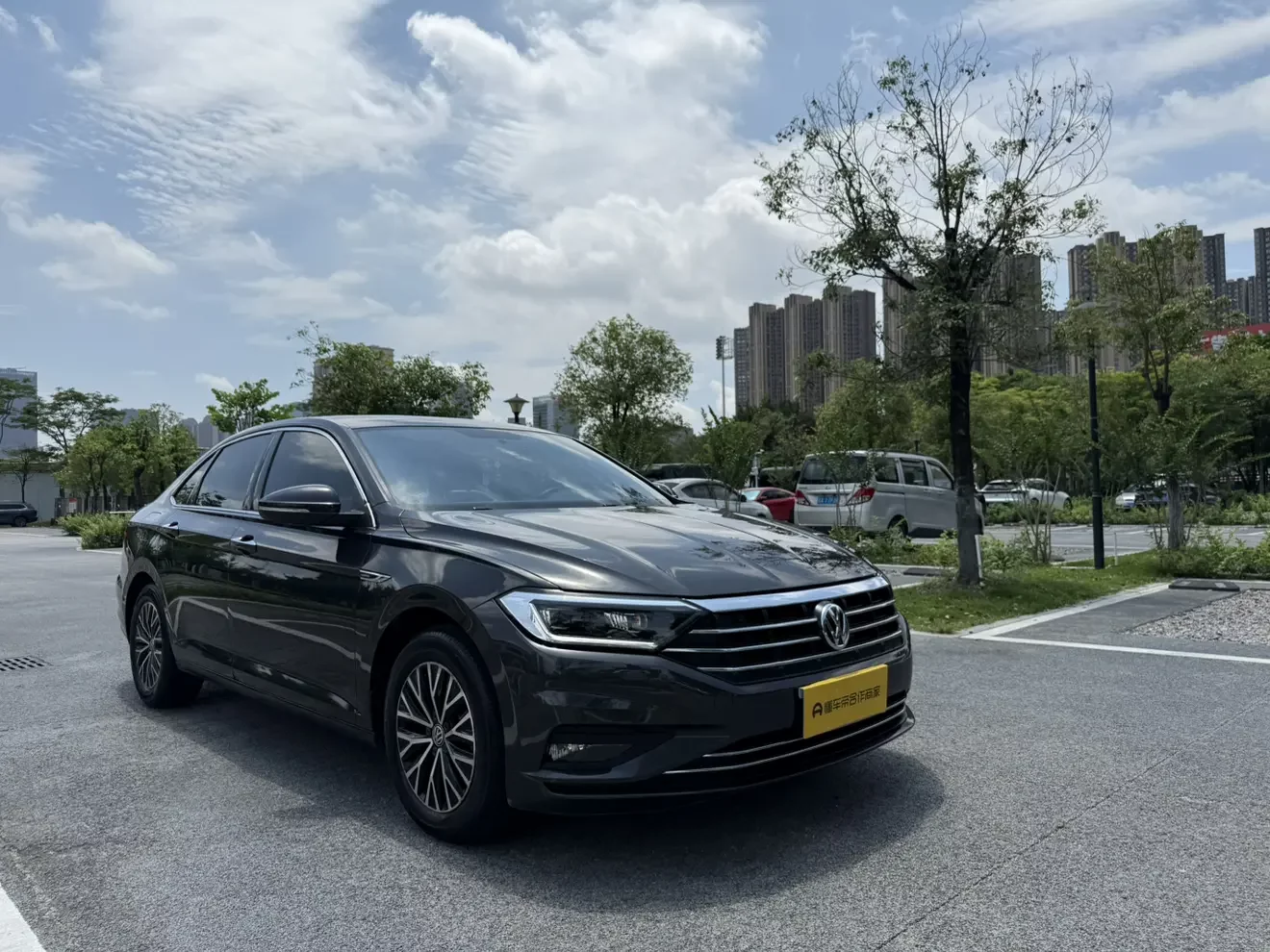 Volkswagen Sagitar