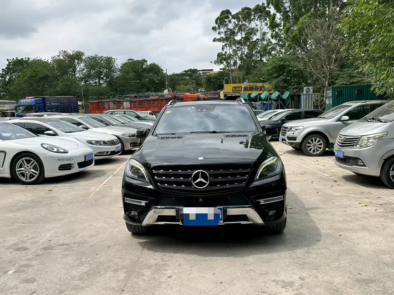 Mercedes-Benz M Class