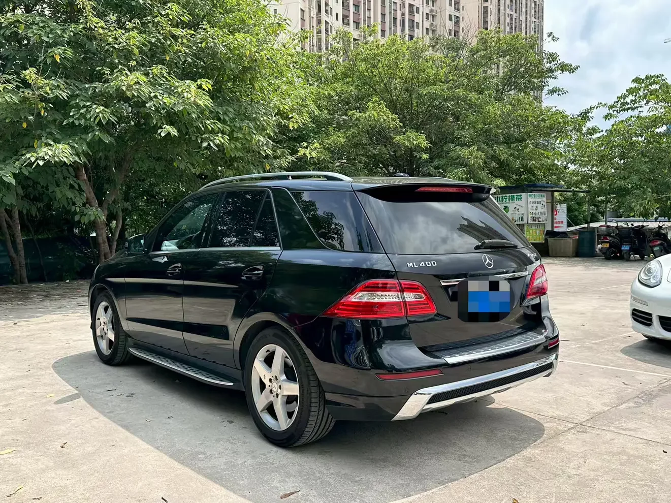 Mercedes-Benz M Class