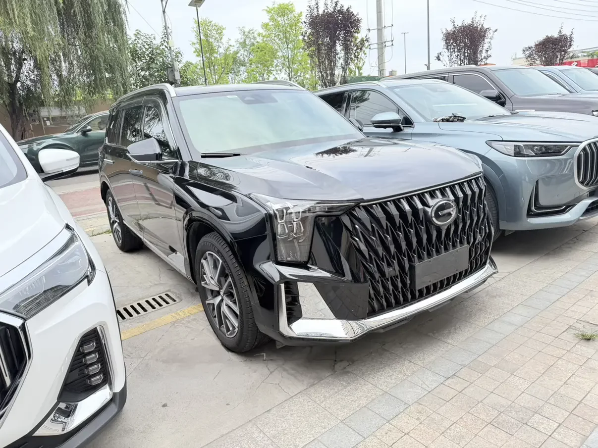 GAC Trumpchi GS8