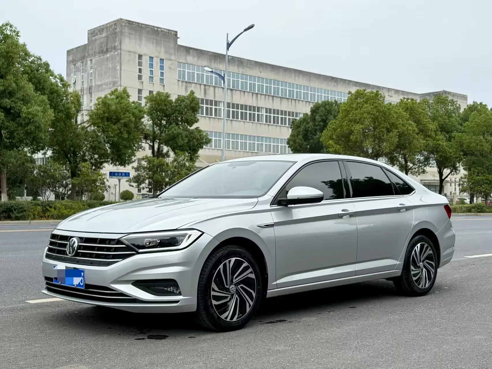 Volkswagen Sagitar