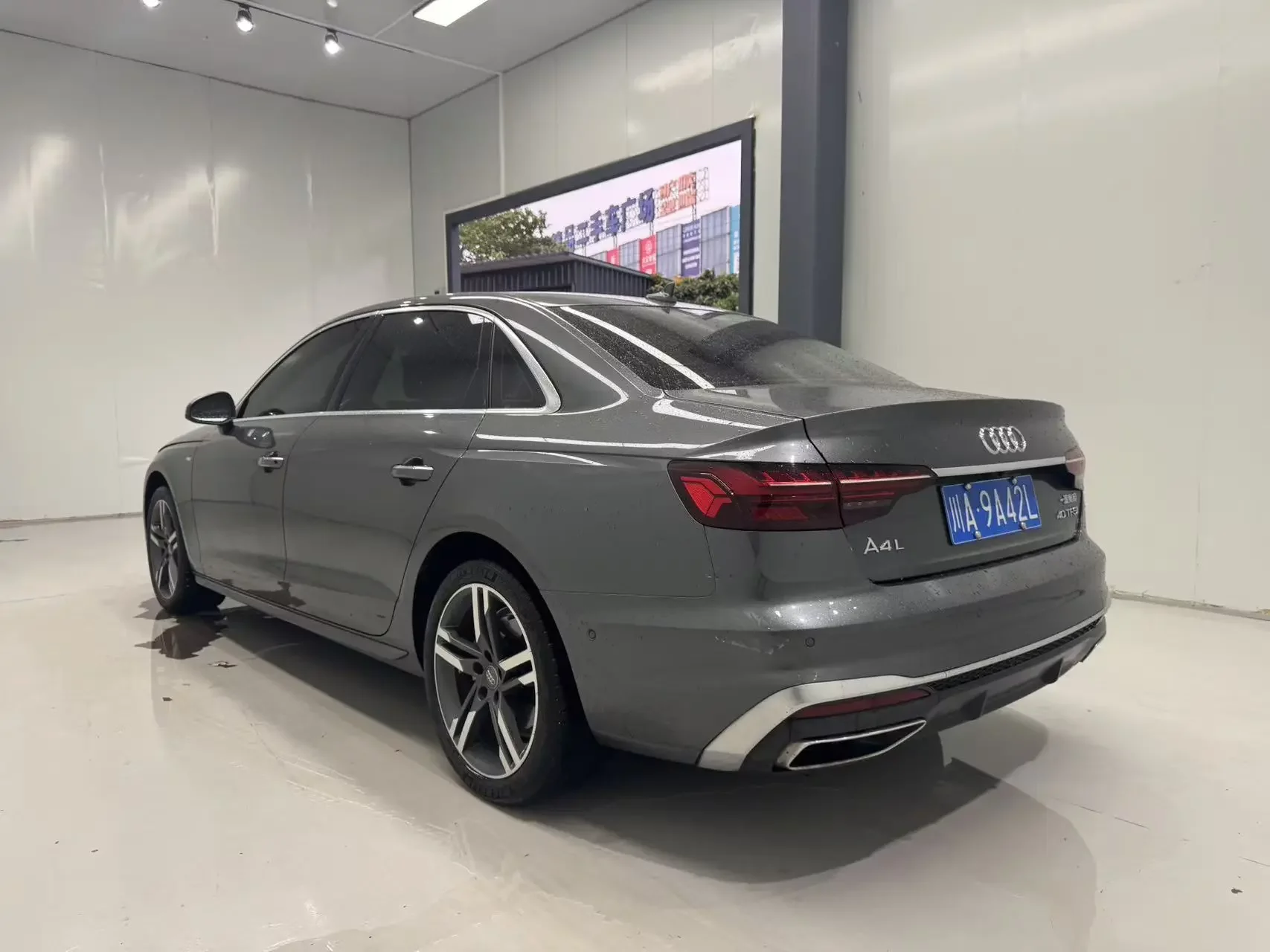 Audi A4L