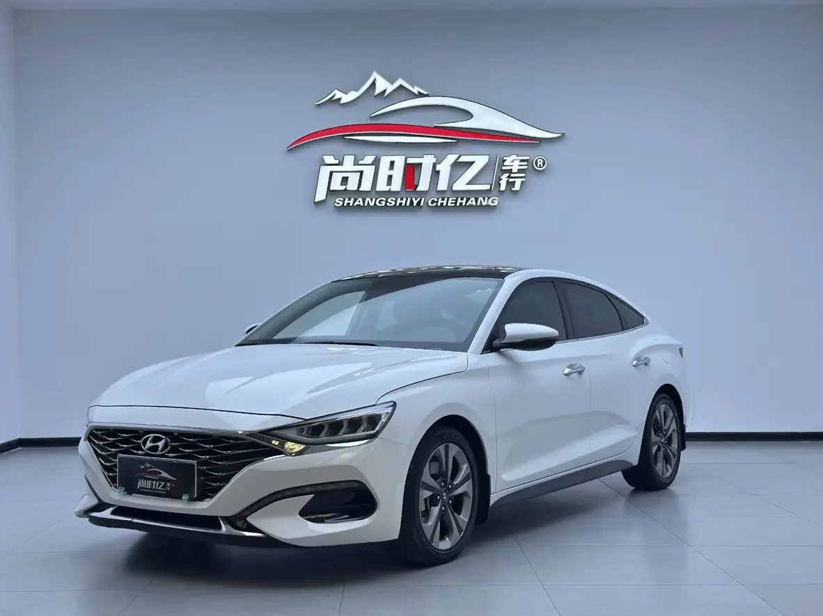 Hyundai Lafesta
