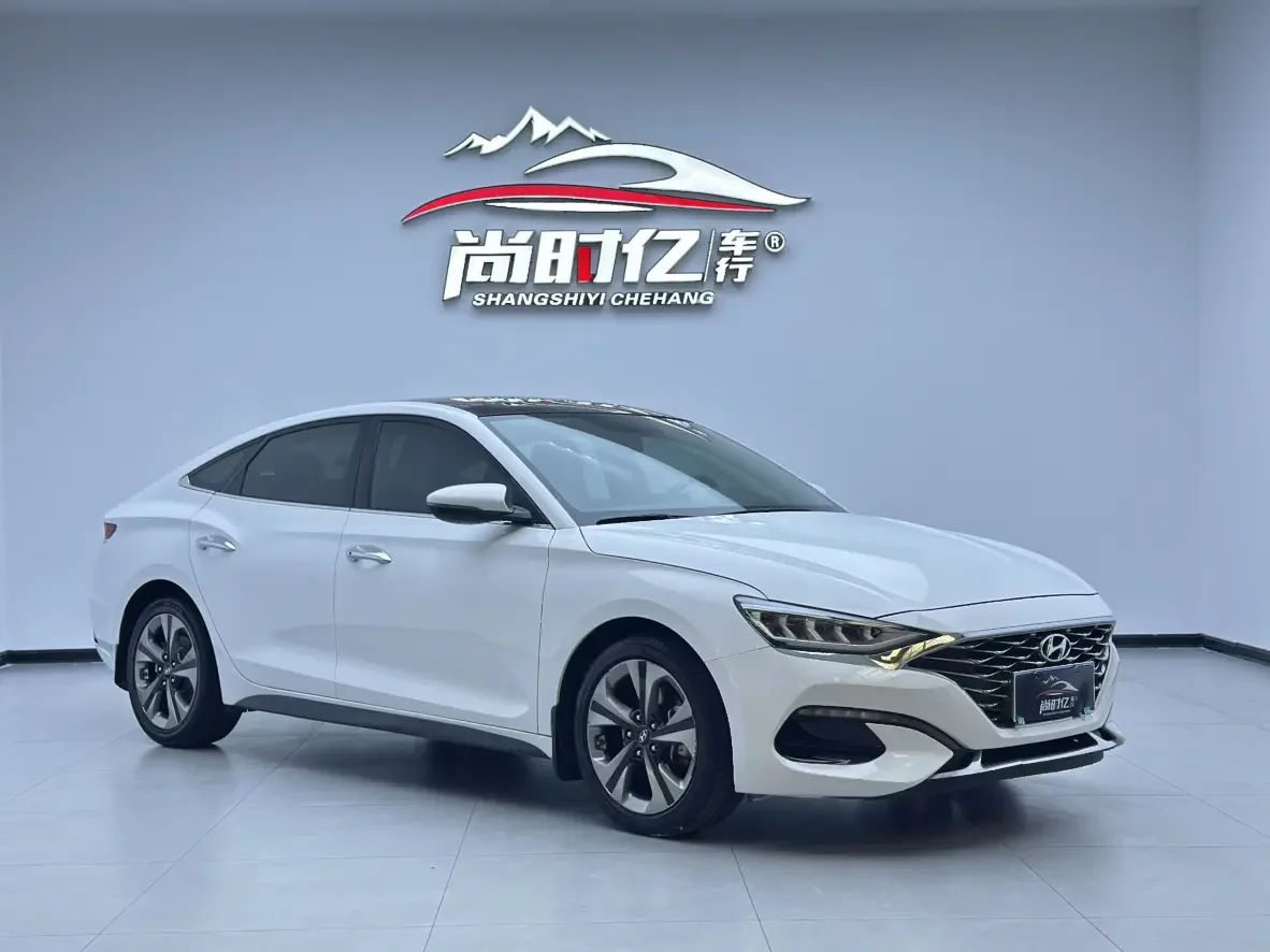 Hyundai Lafesta