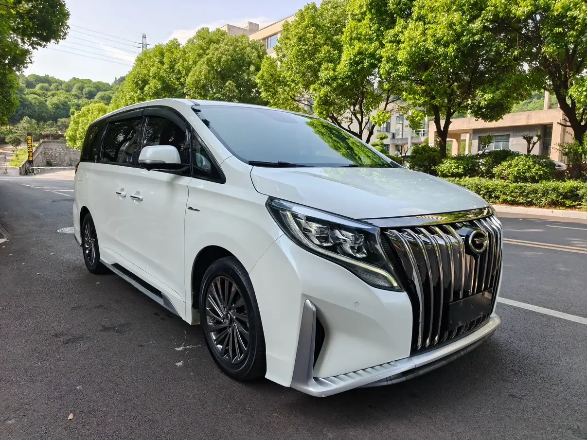 GAC Trumpchi M8