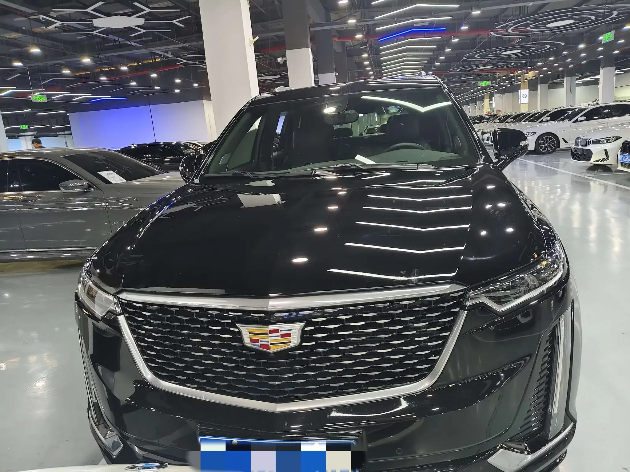 Cadillac XT6