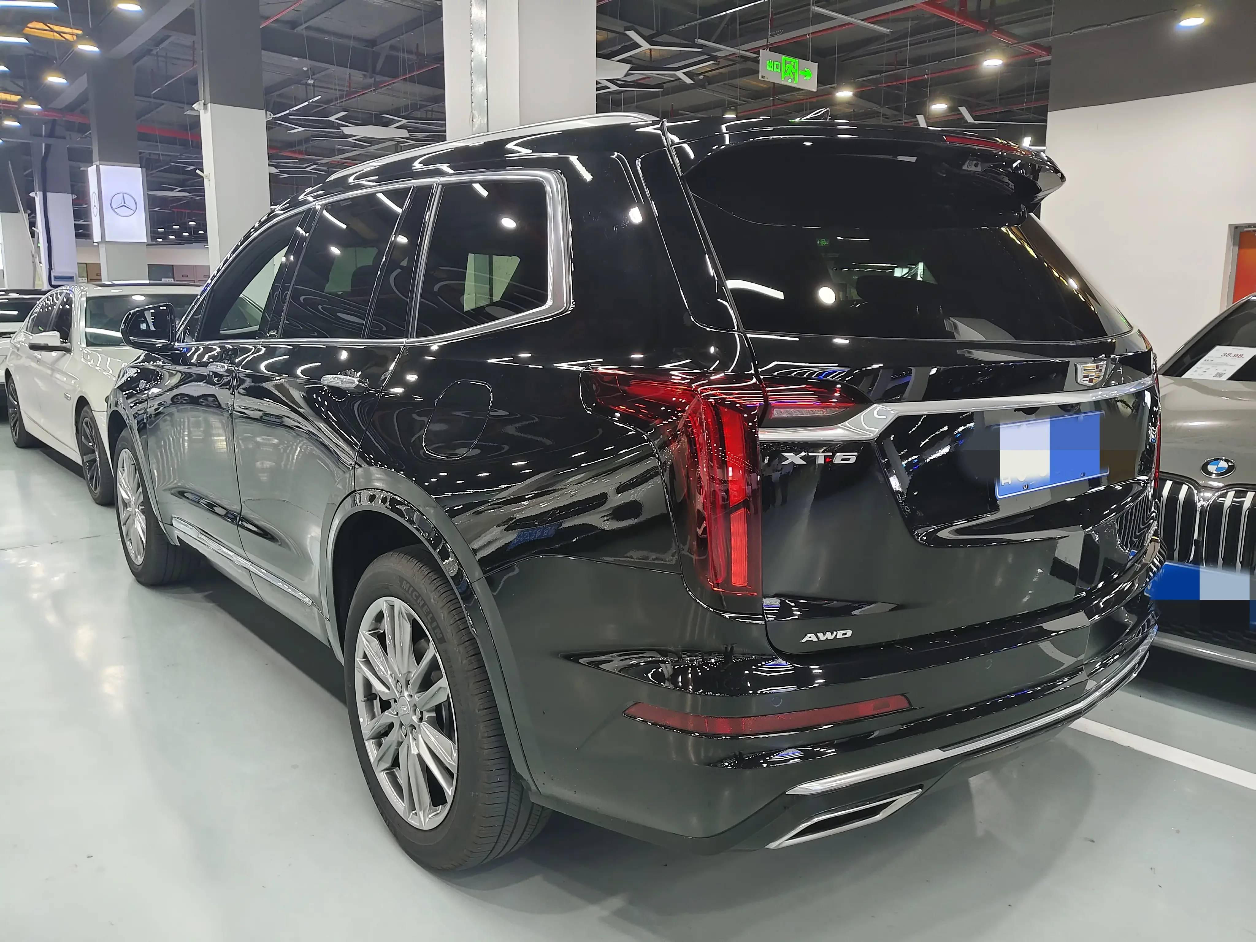 Cadillac XT6