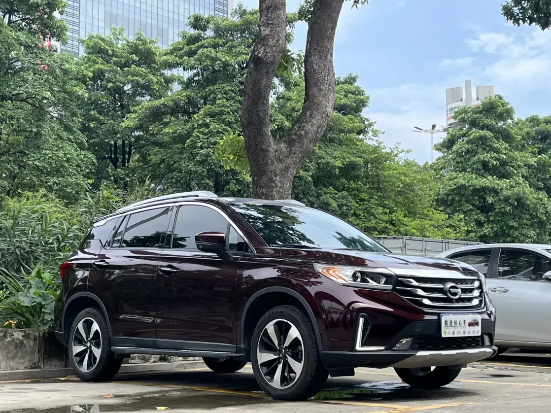 GAC Trumpchi GS4