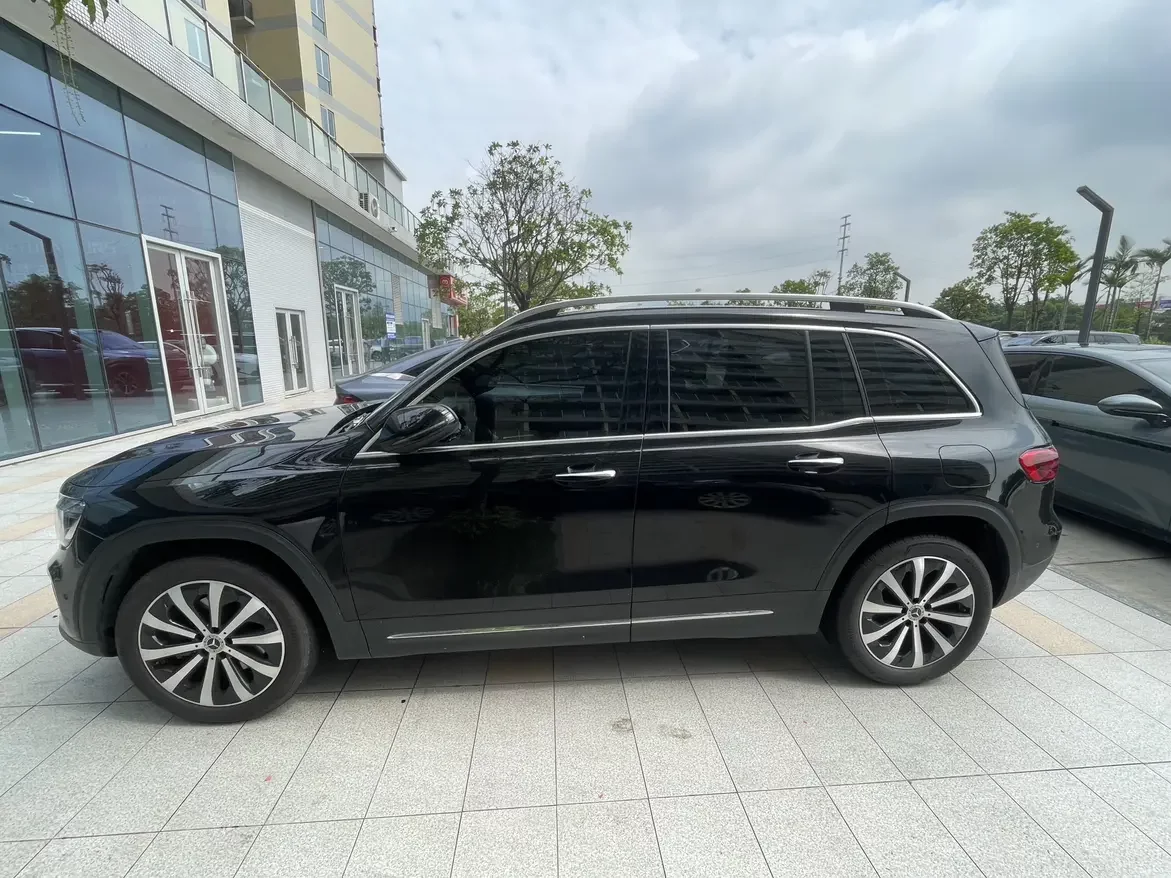 Mercedes-Benz GLB