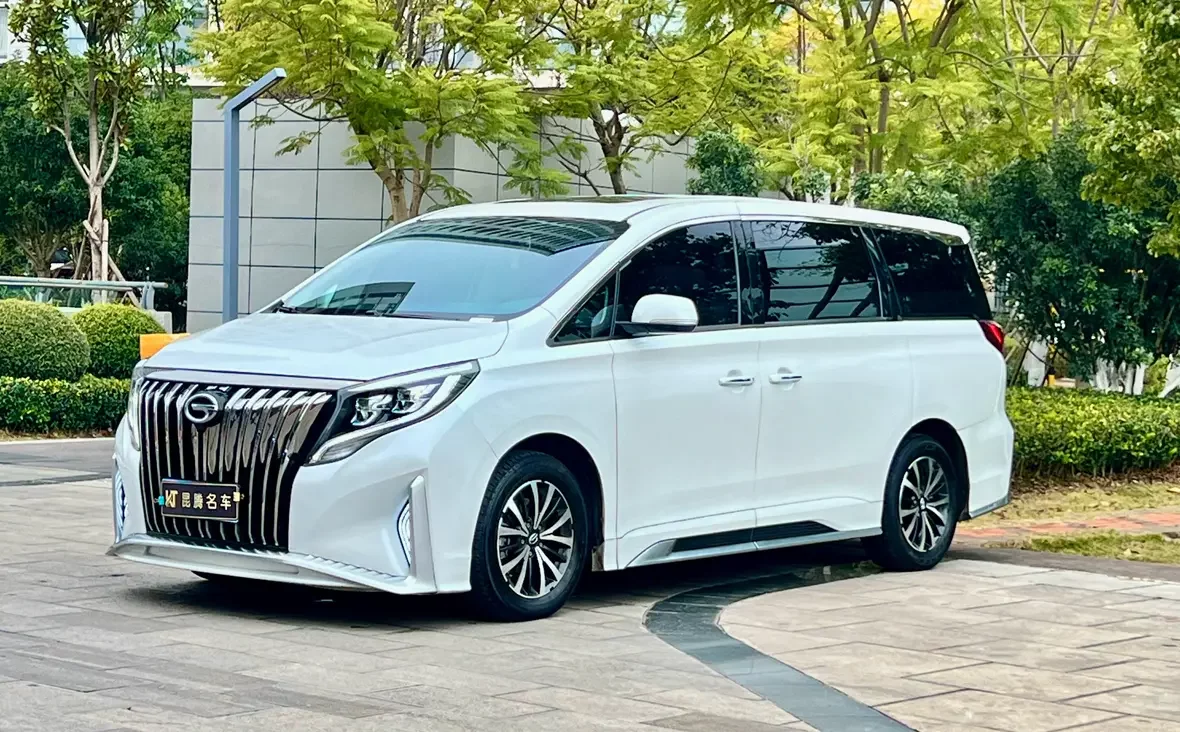 GAC Trumpchi M8