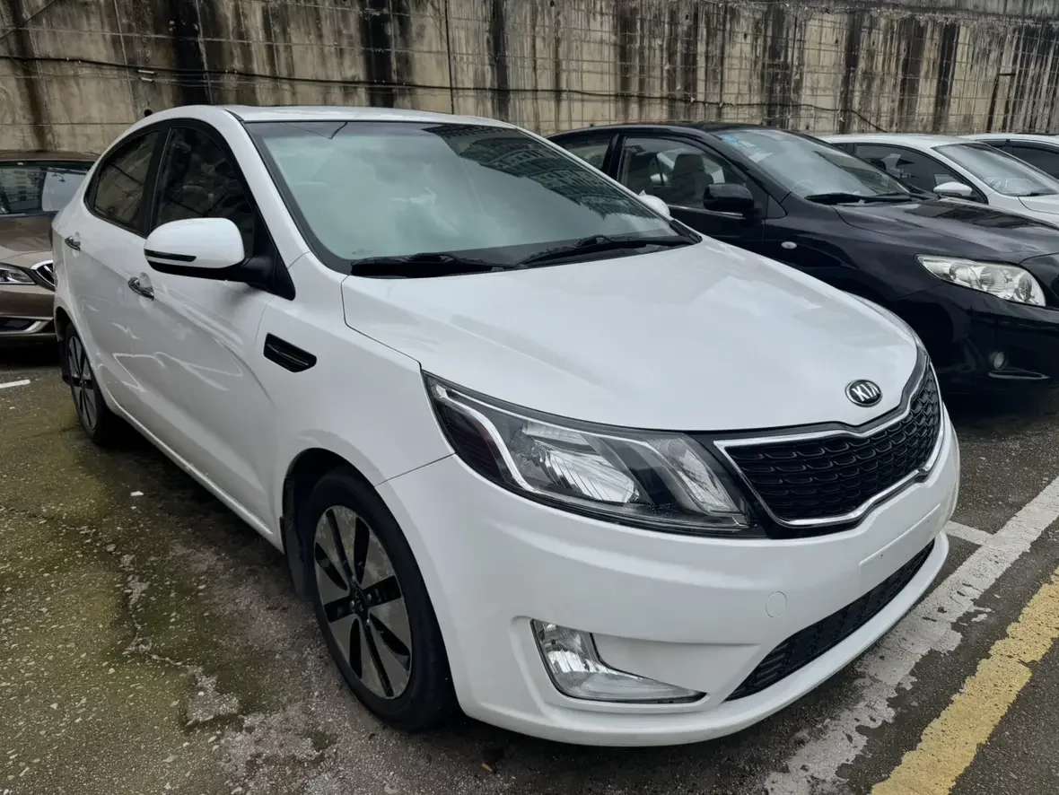 Kia K2