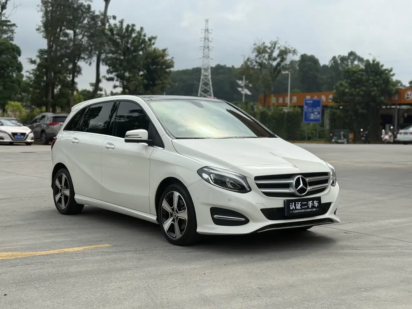 Mercedes-Benz B Class